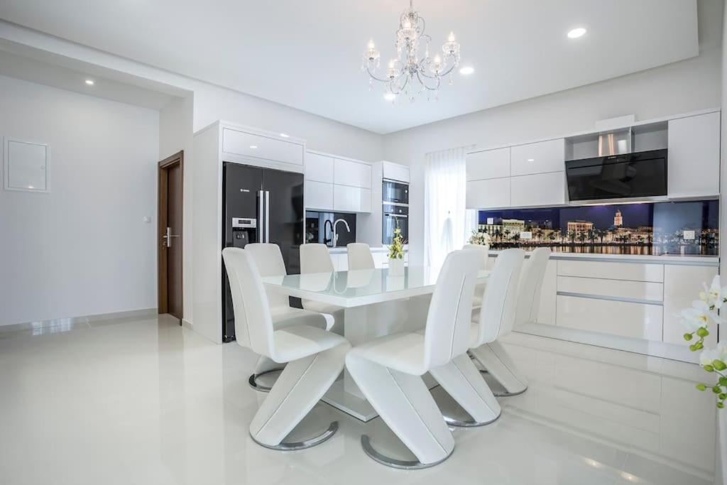 Villa Exclusive *