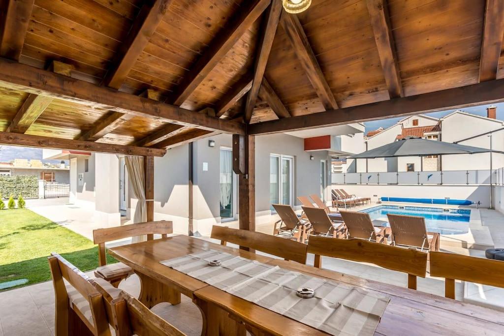 Exclusive Villa