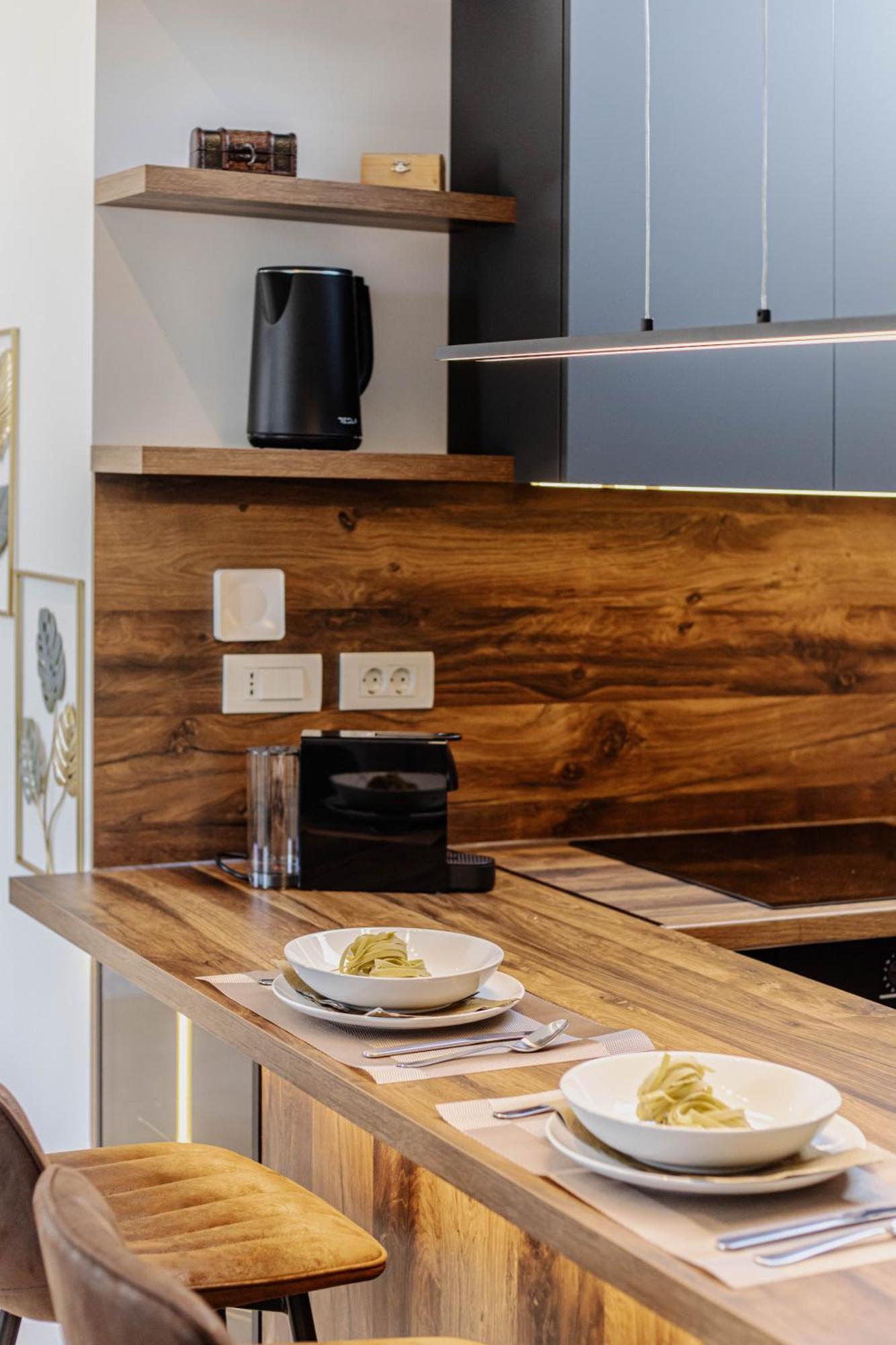 Luxury Monfrina 3 In The Old Town Apartment Split