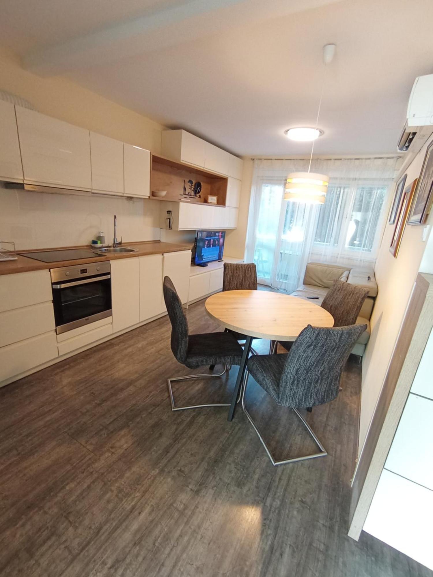 Apartment Marino - Sweet Comfort In City Center