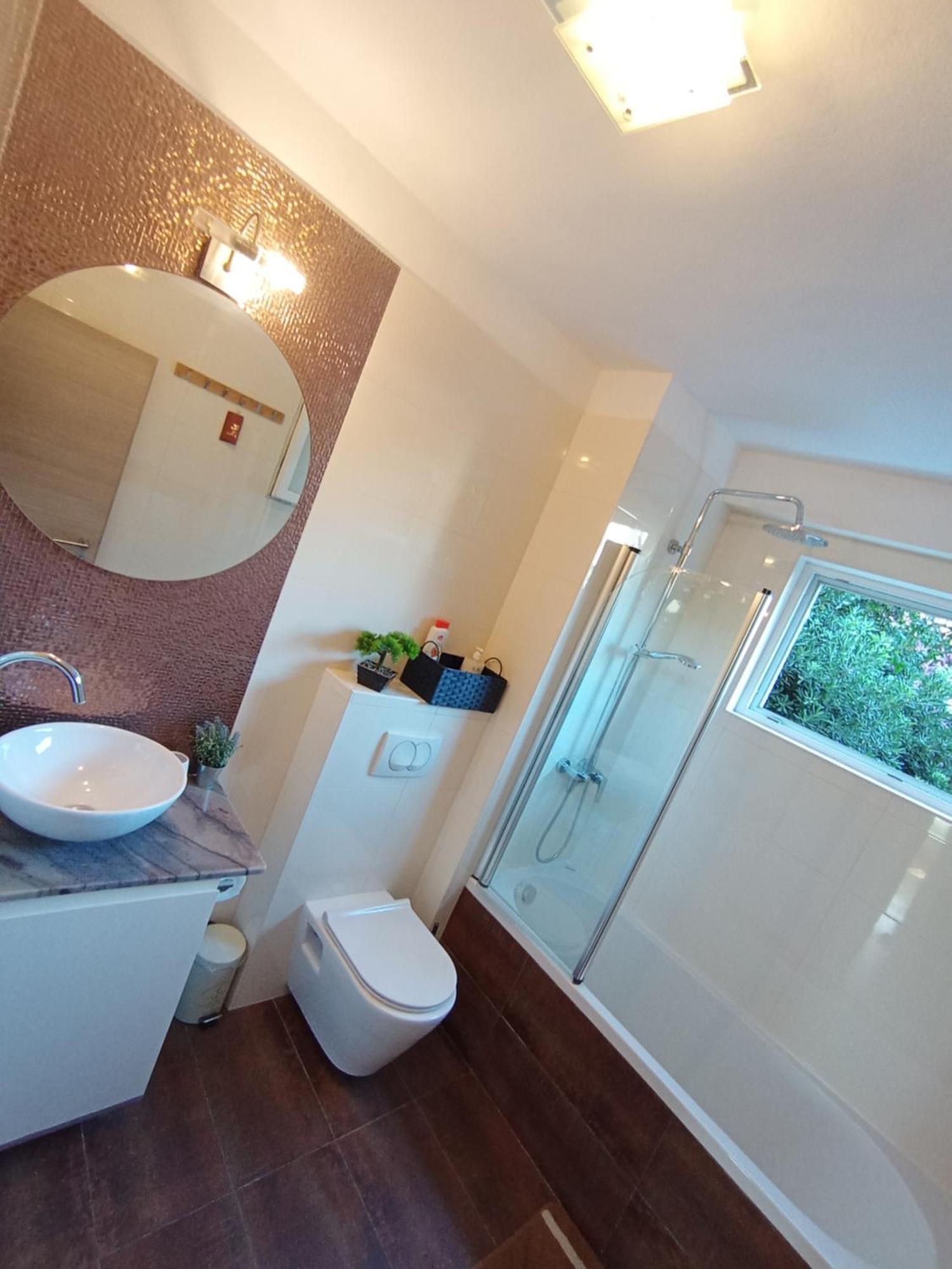Marino - Sweet Comfort In City Center Apartment