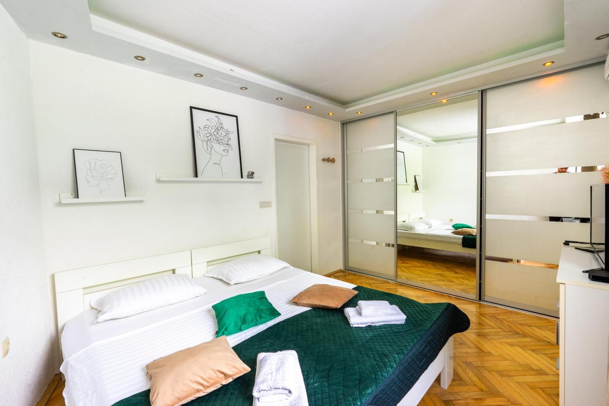 Corner Apartment
