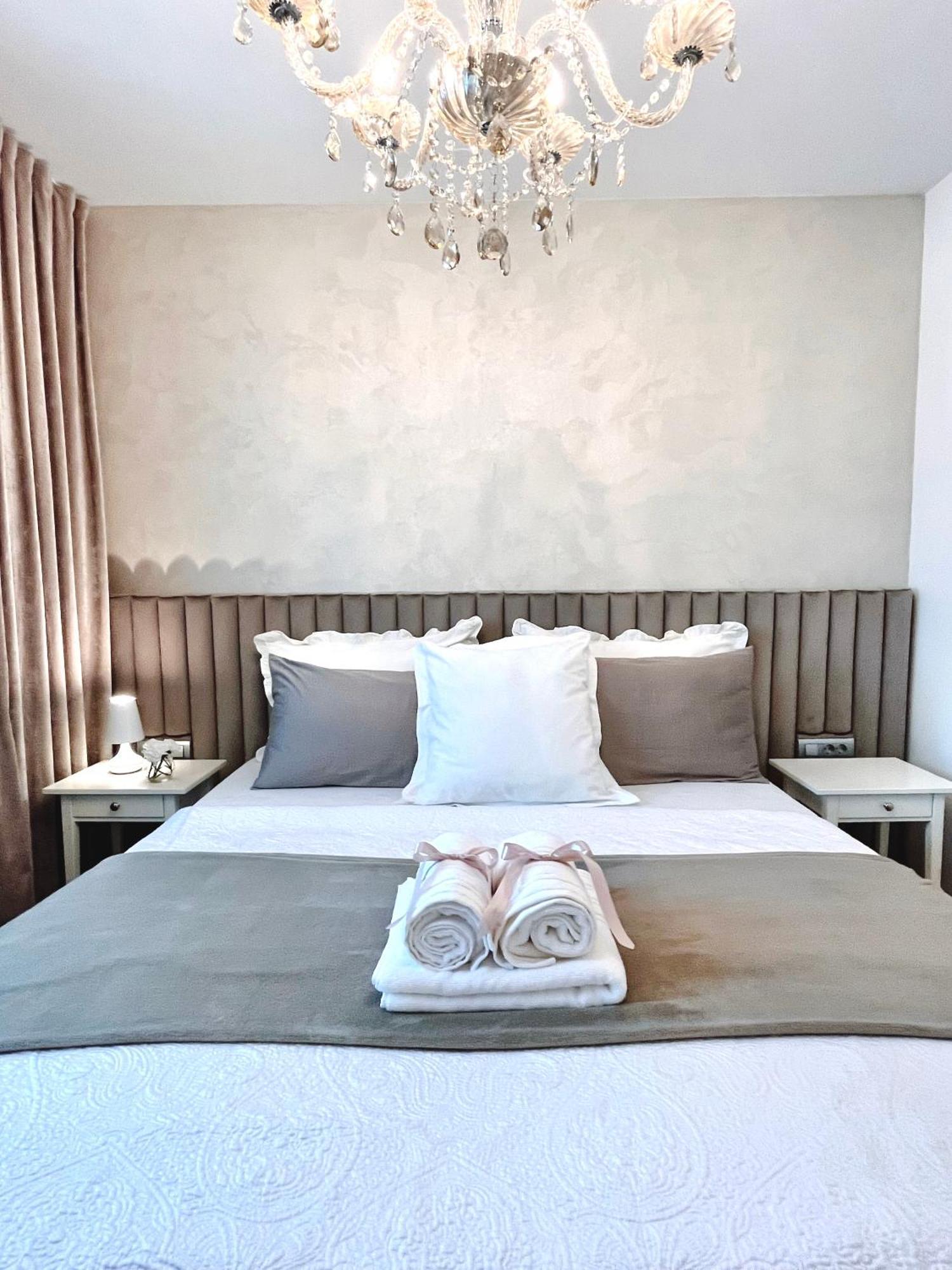 Luxury Rinos - Free Garage Parking Appartement *