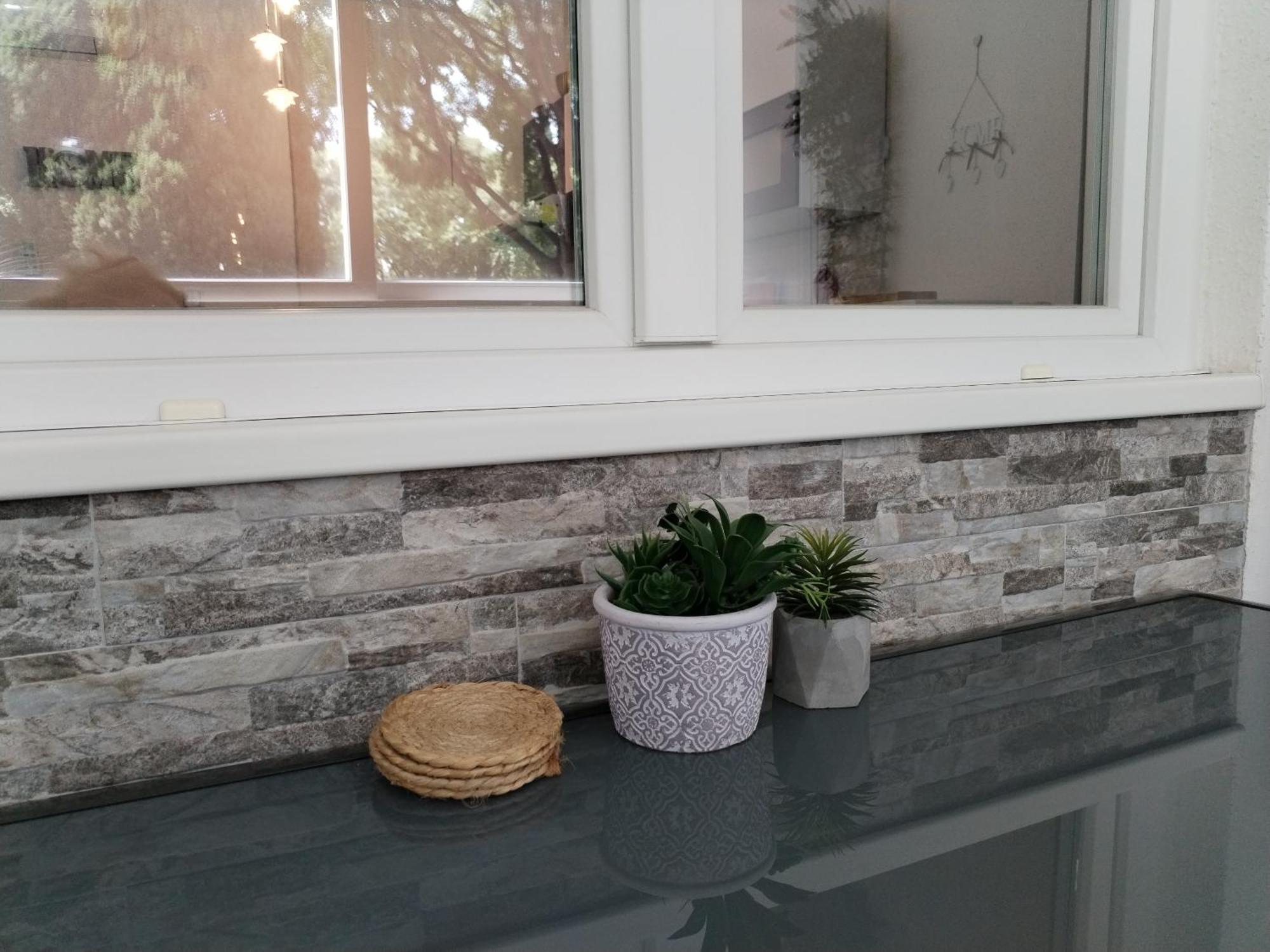 Suzana 2br With Balcony Appartement