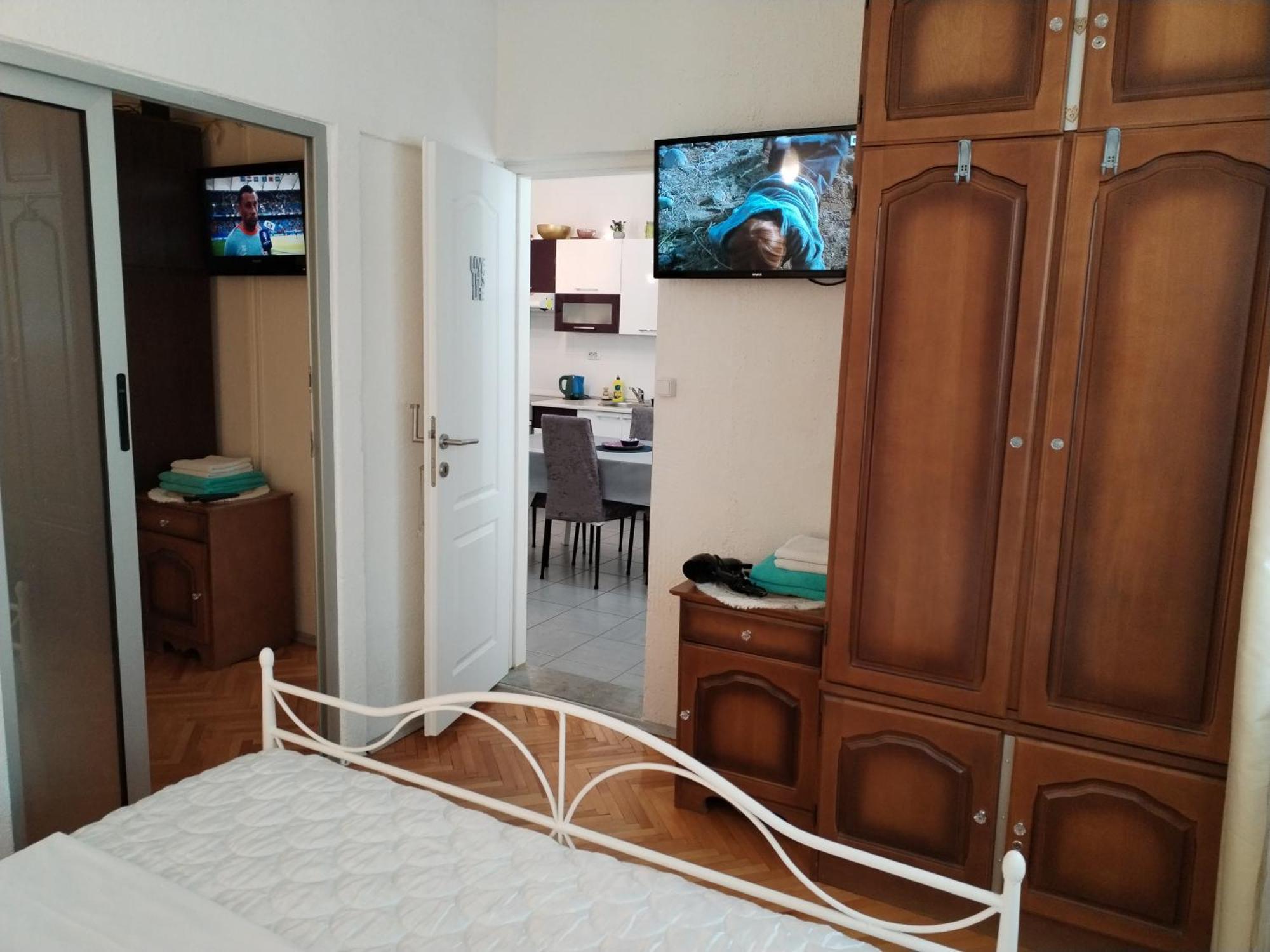 Appartement Suzana 2br With Balcony