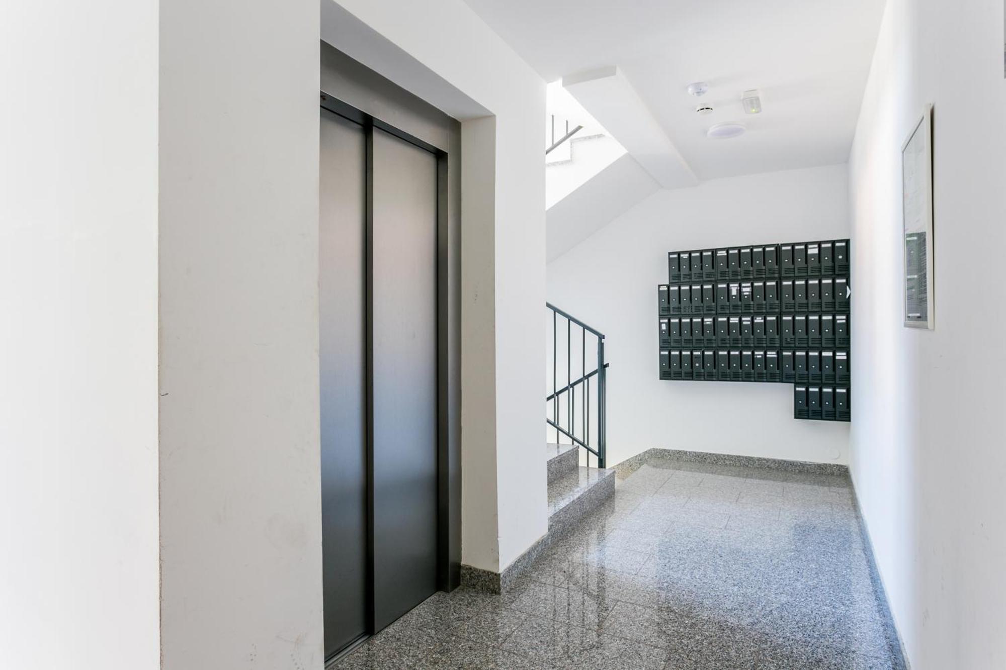 Apartment With Wifi - 22872 *