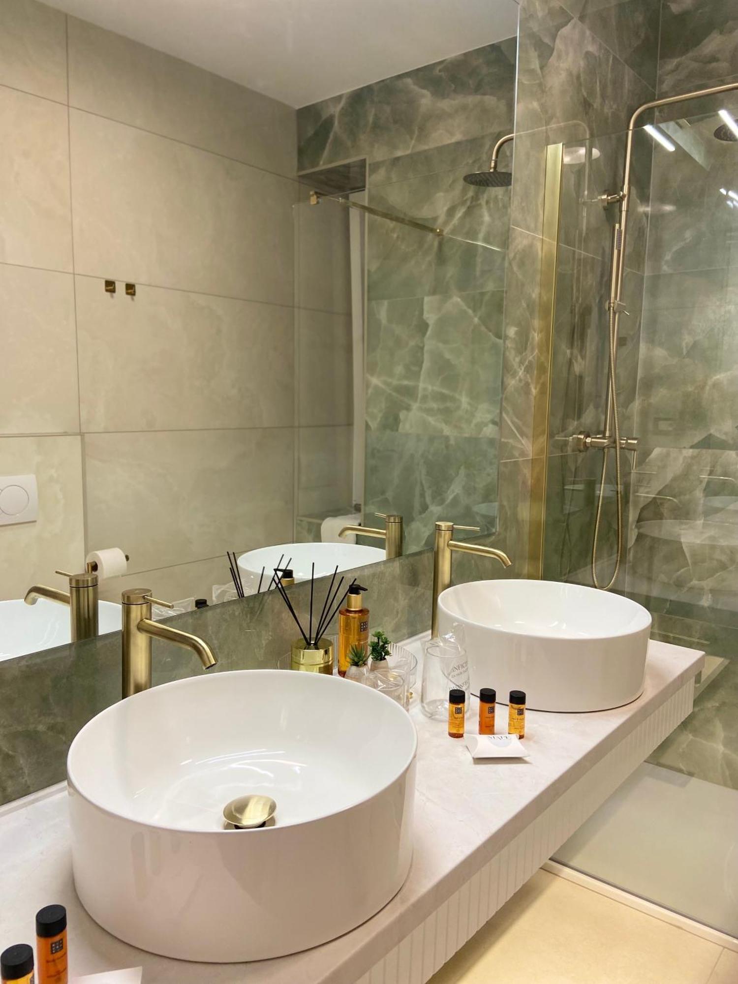 Casa de hóspedes Ma Pe Luxury 4*