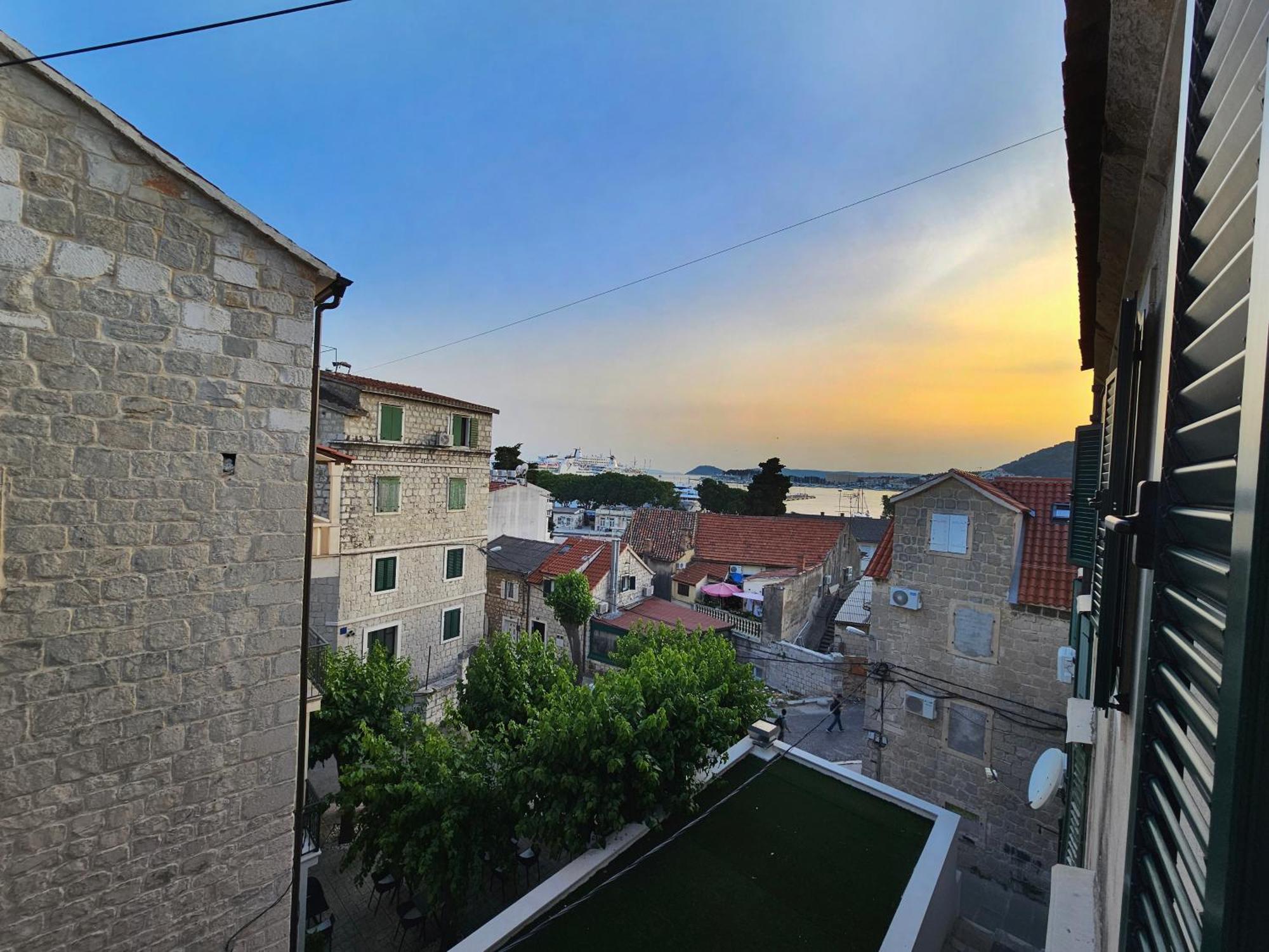Ma Pe Luxury Casa de hóspedes 4*