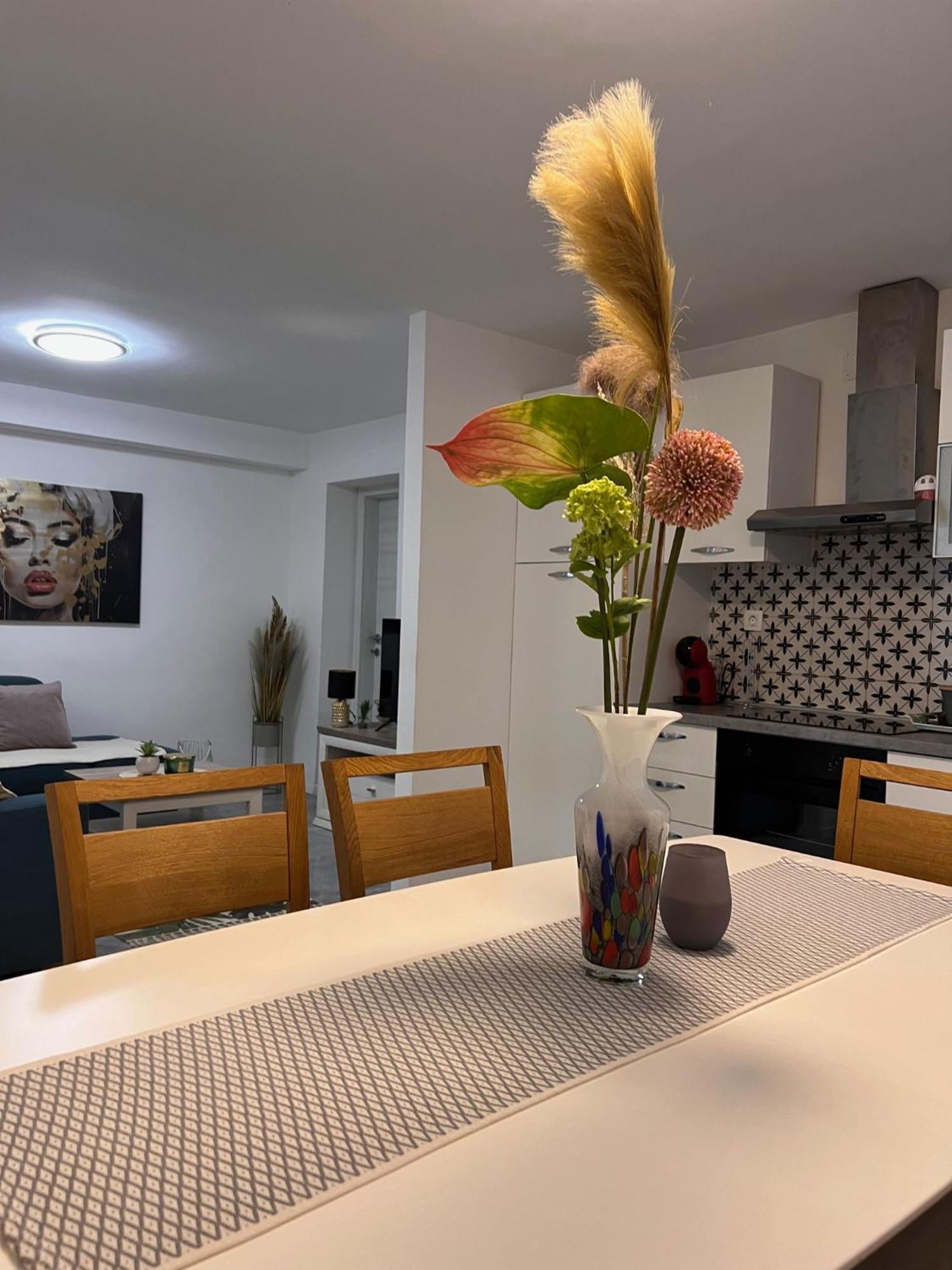 Vesna Apartment Split
