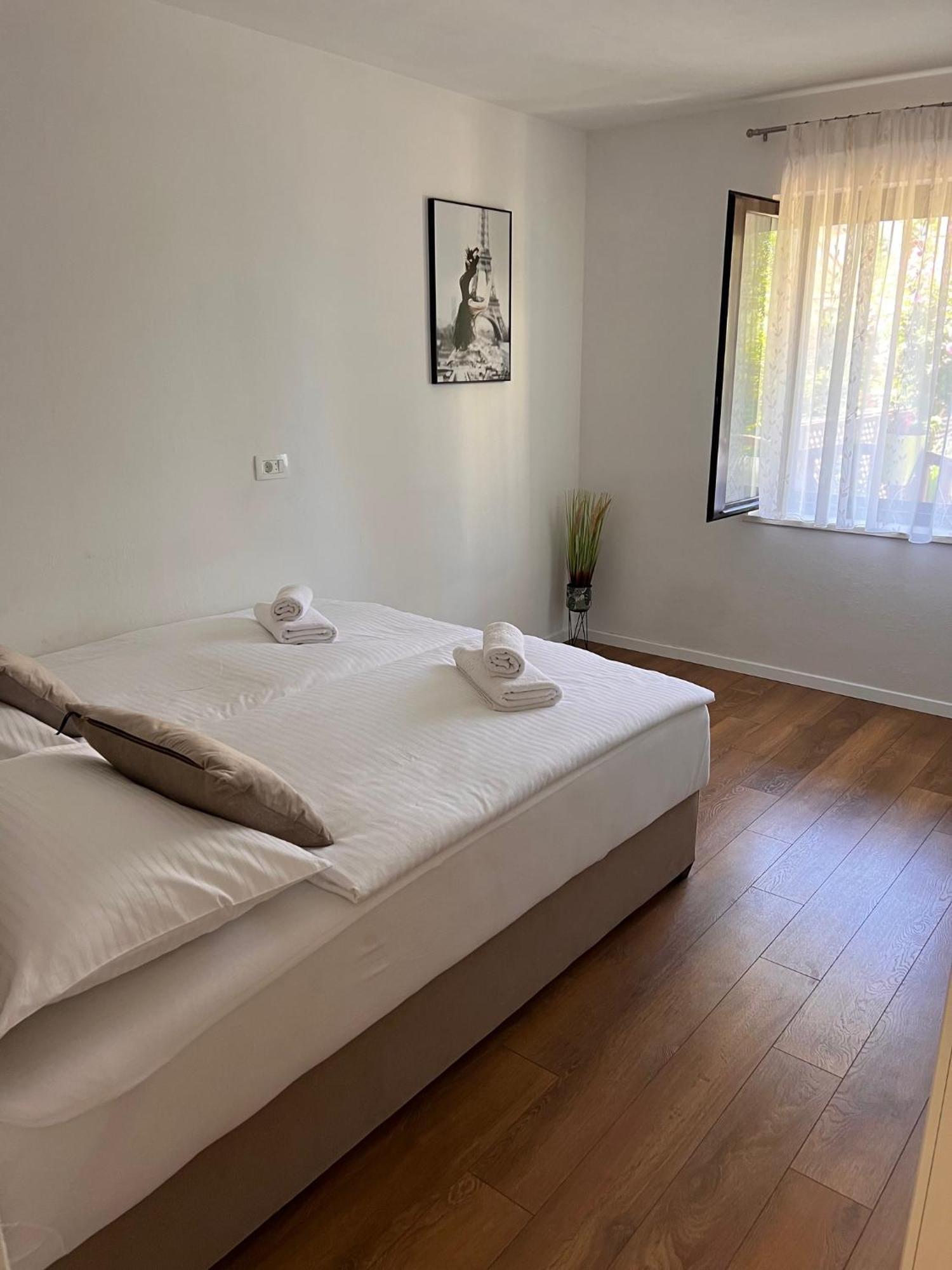 Vesna Apartment Split