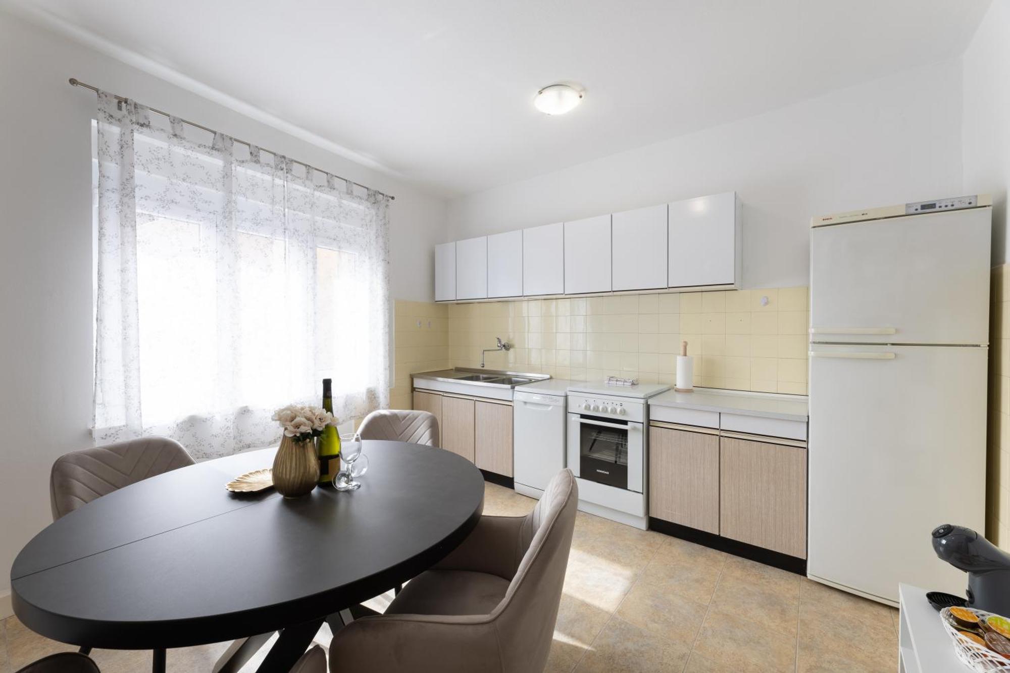 To & Old Town Apartment Split