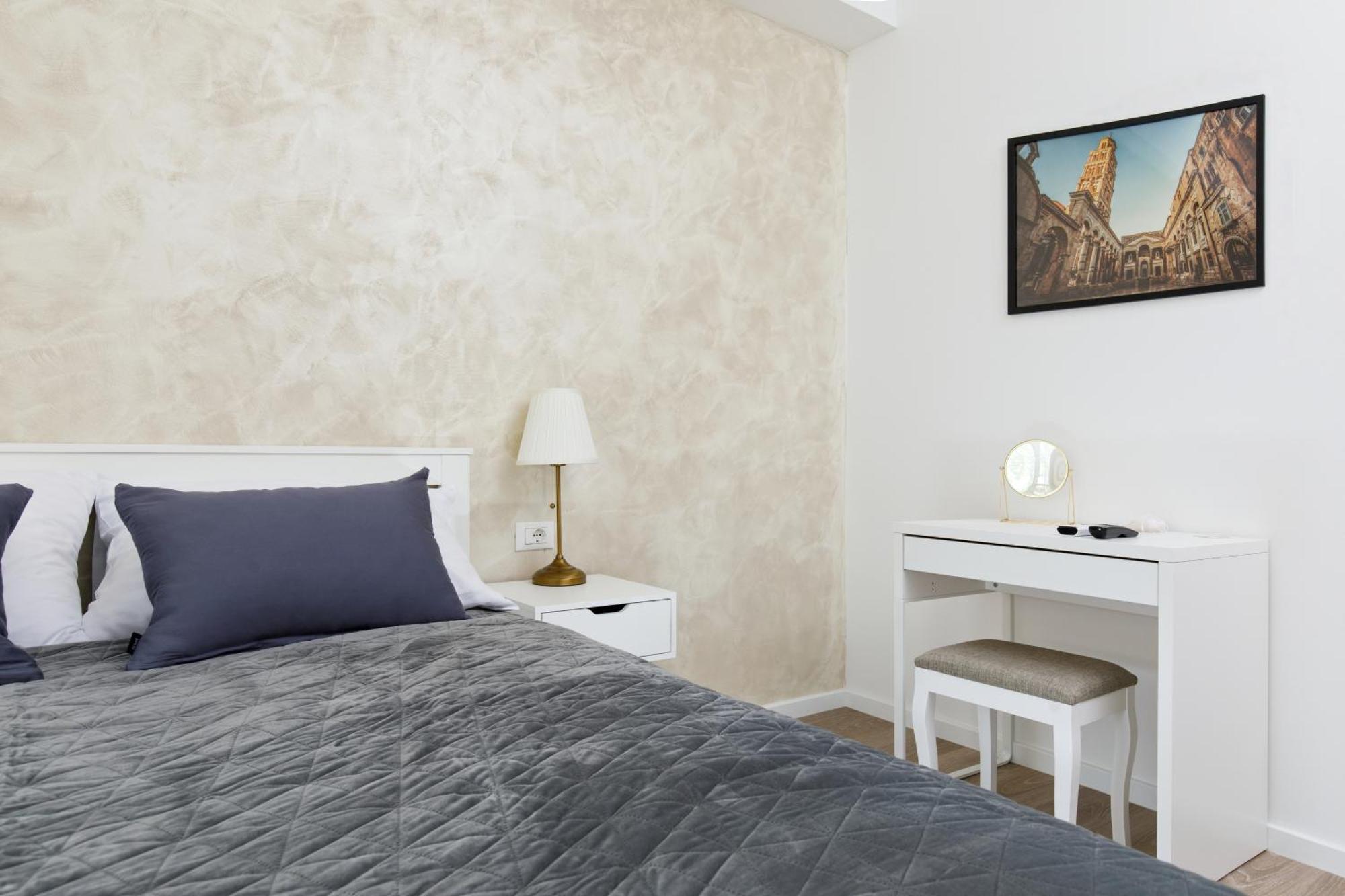 Apartman Mir *