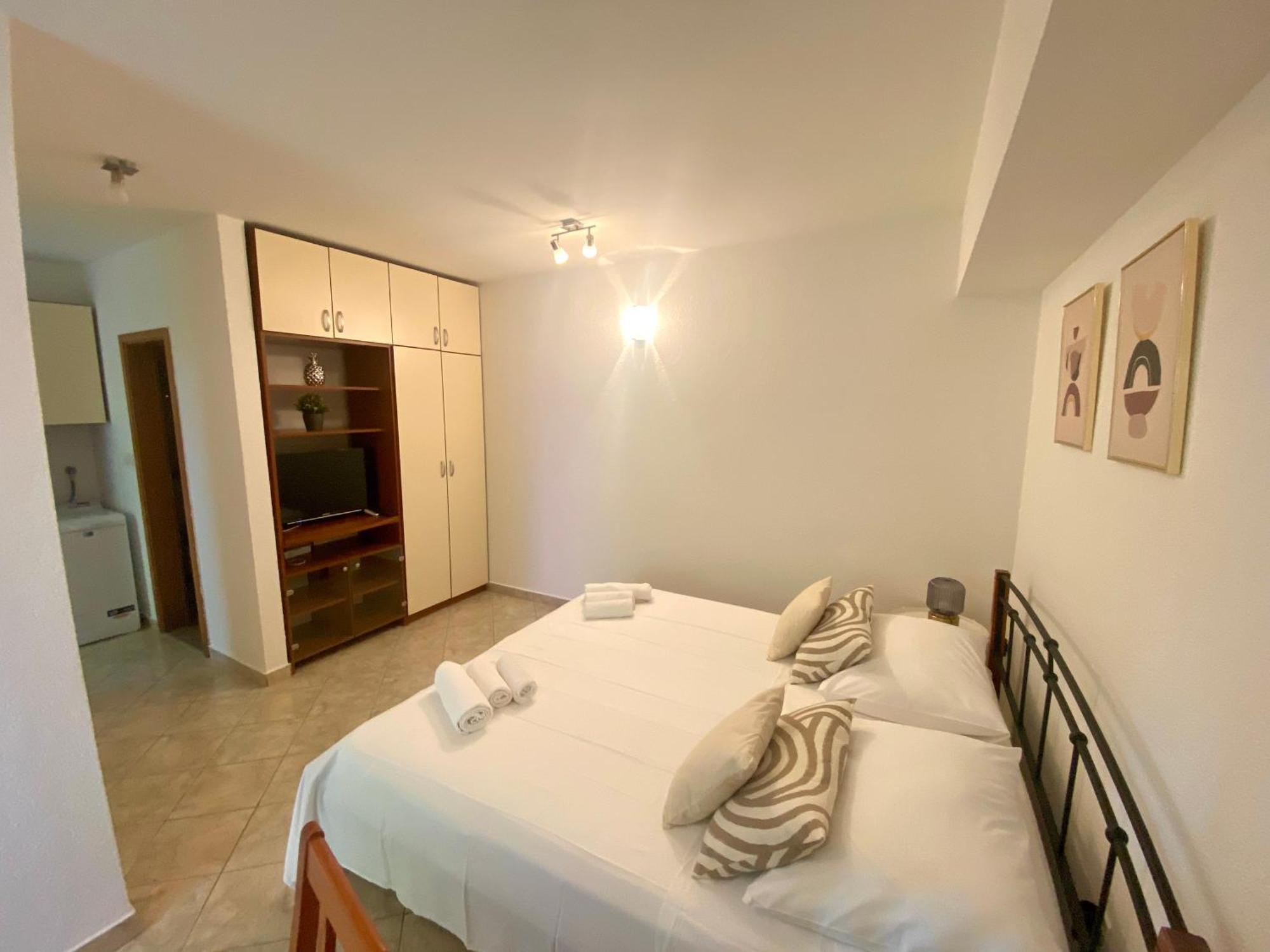 Santa Lucia Apartment *