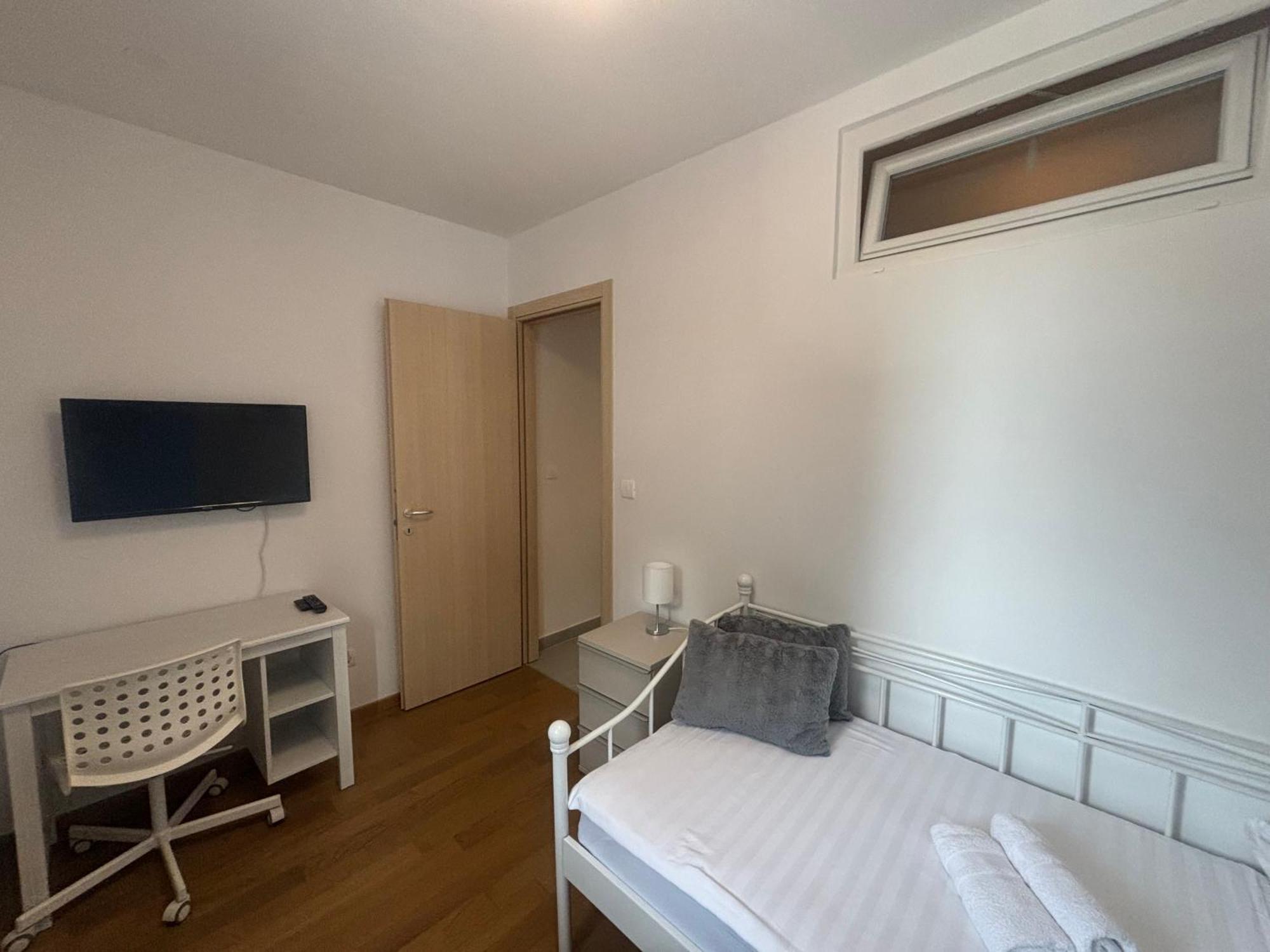 Apartment Dalmatinos Znjan *