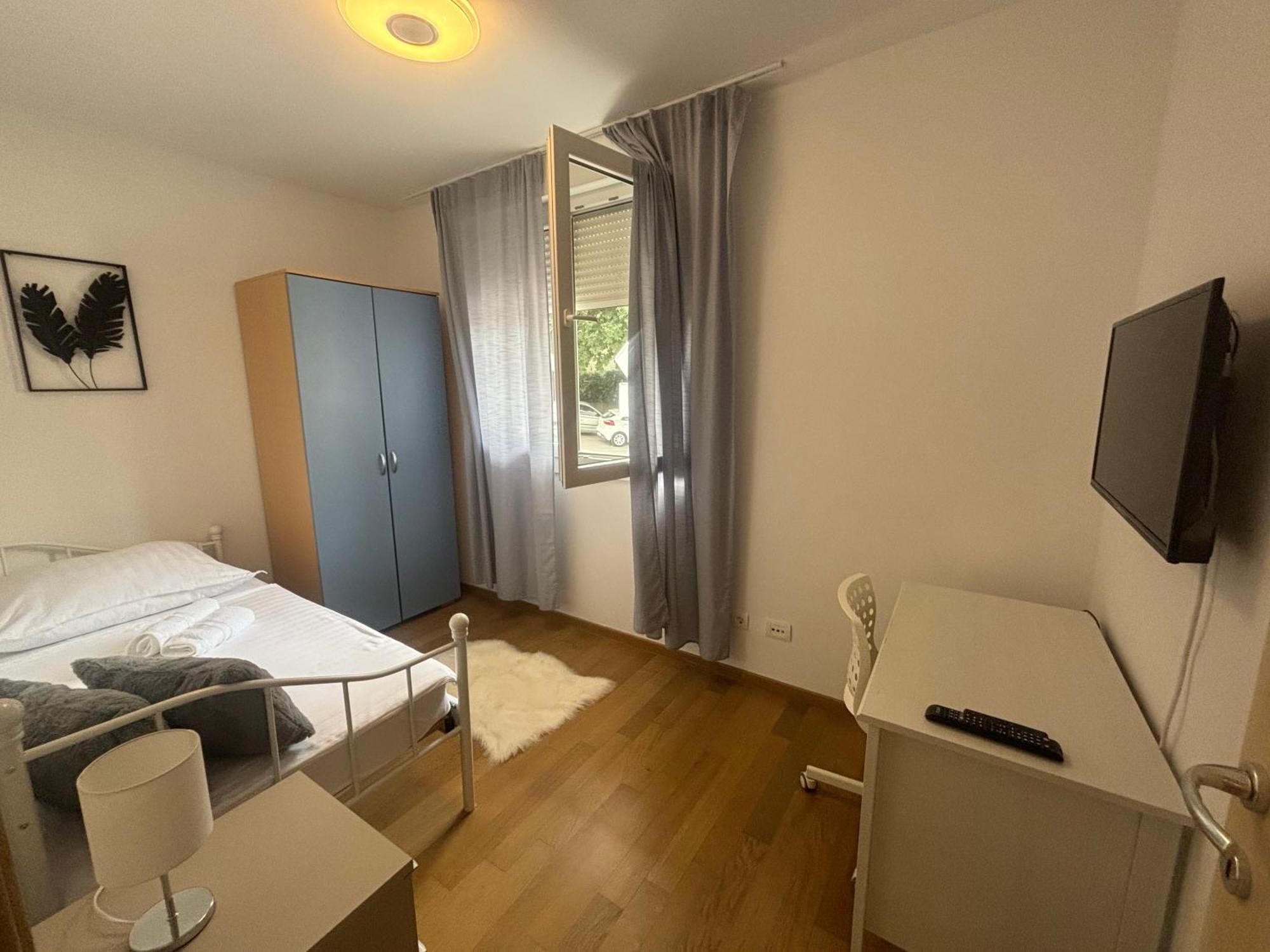 Apartment Dalmatinos Znjan