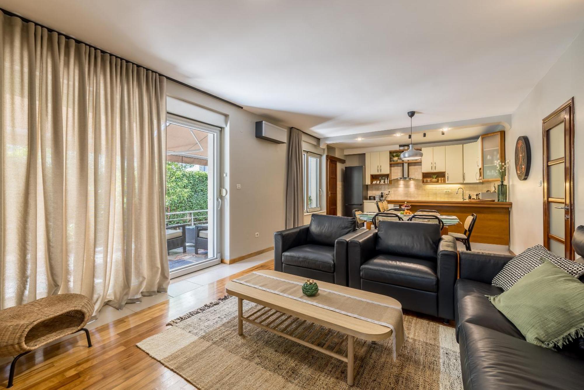 Appartement Oasis By Bacvice Beach, Private Parking & Garden - Casa Moro