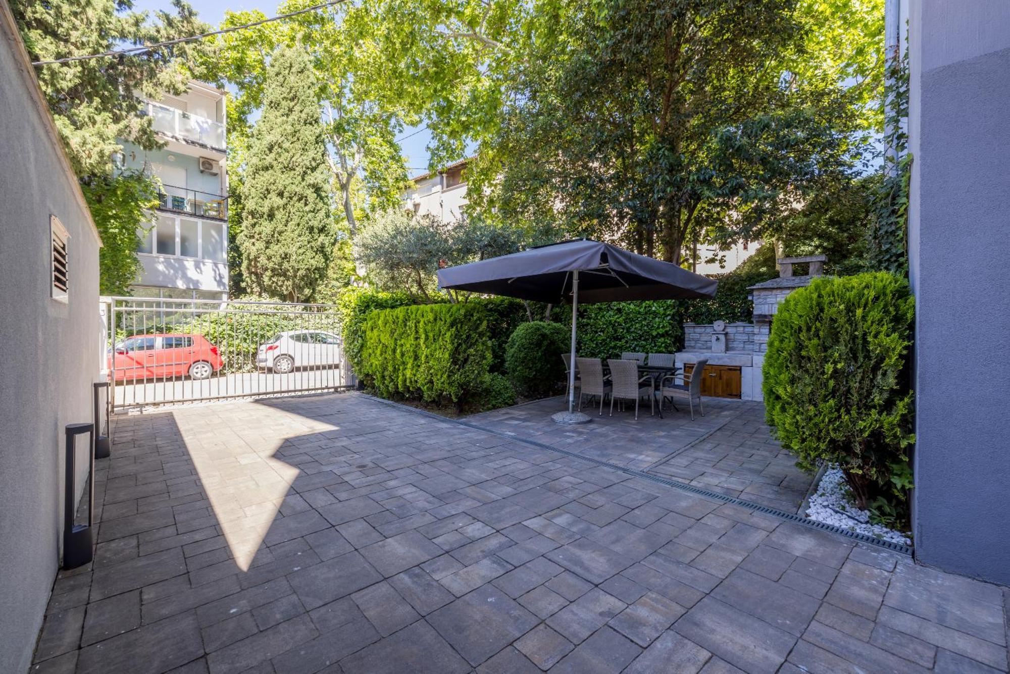 Oasis By Bacvice Beach, Private Parking & Garden - Casa Moro Appartement *