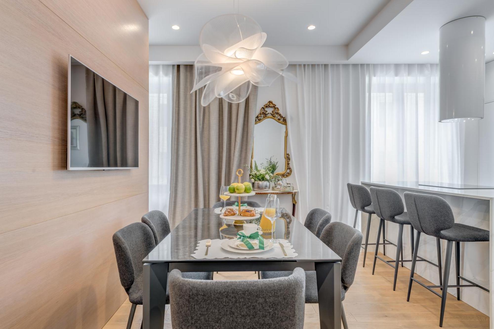 Apartman Location! Spacious Lux -5 Min From & Centre *