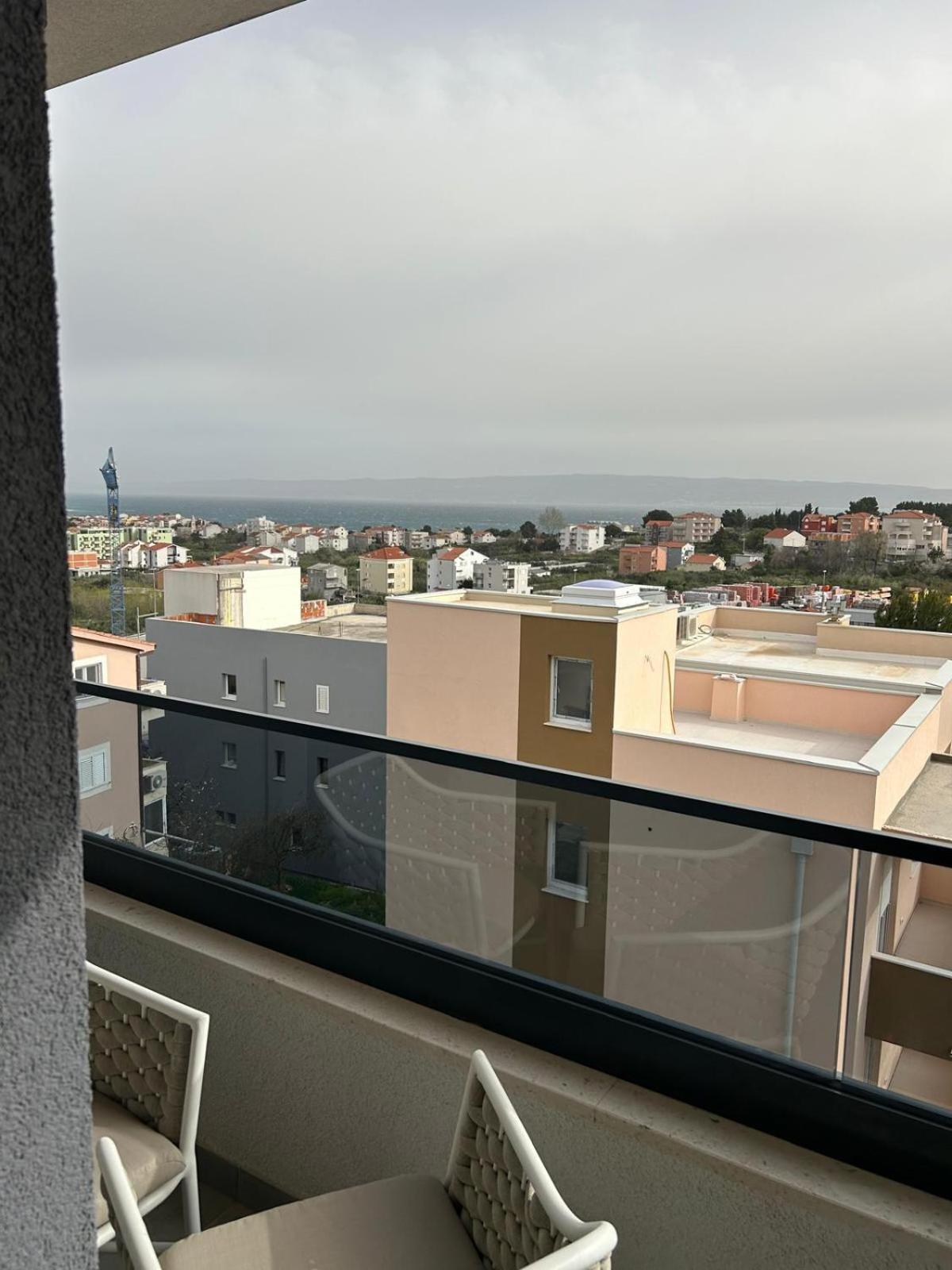 D&n Apartment *
