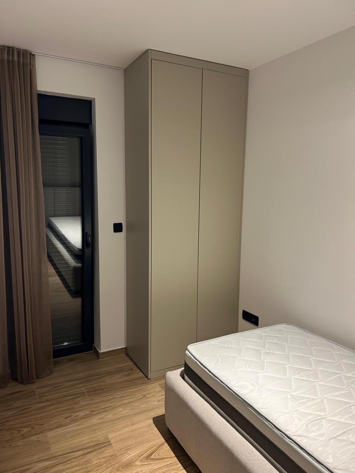 Apartment D&n