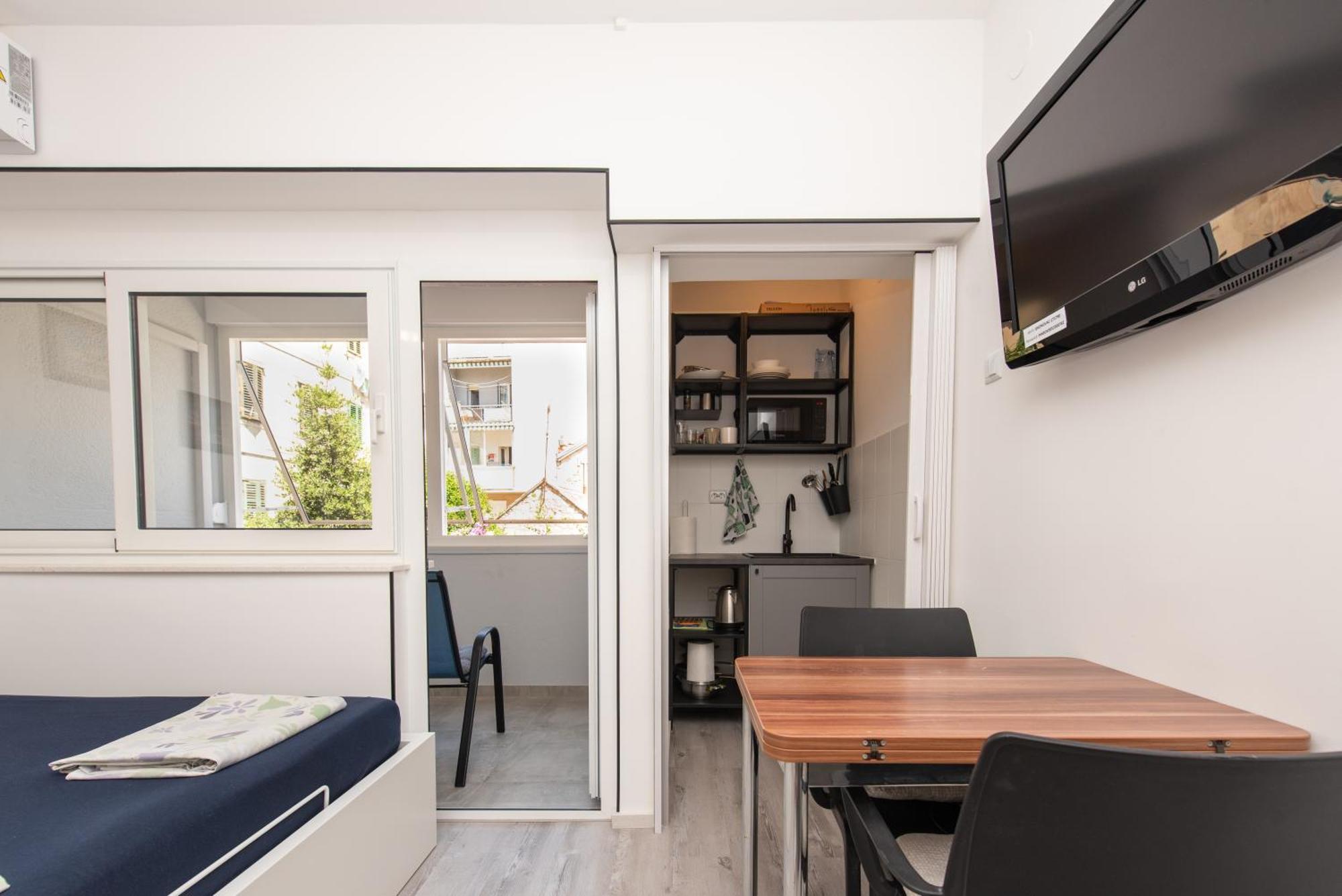 Apartment Laghanini Split