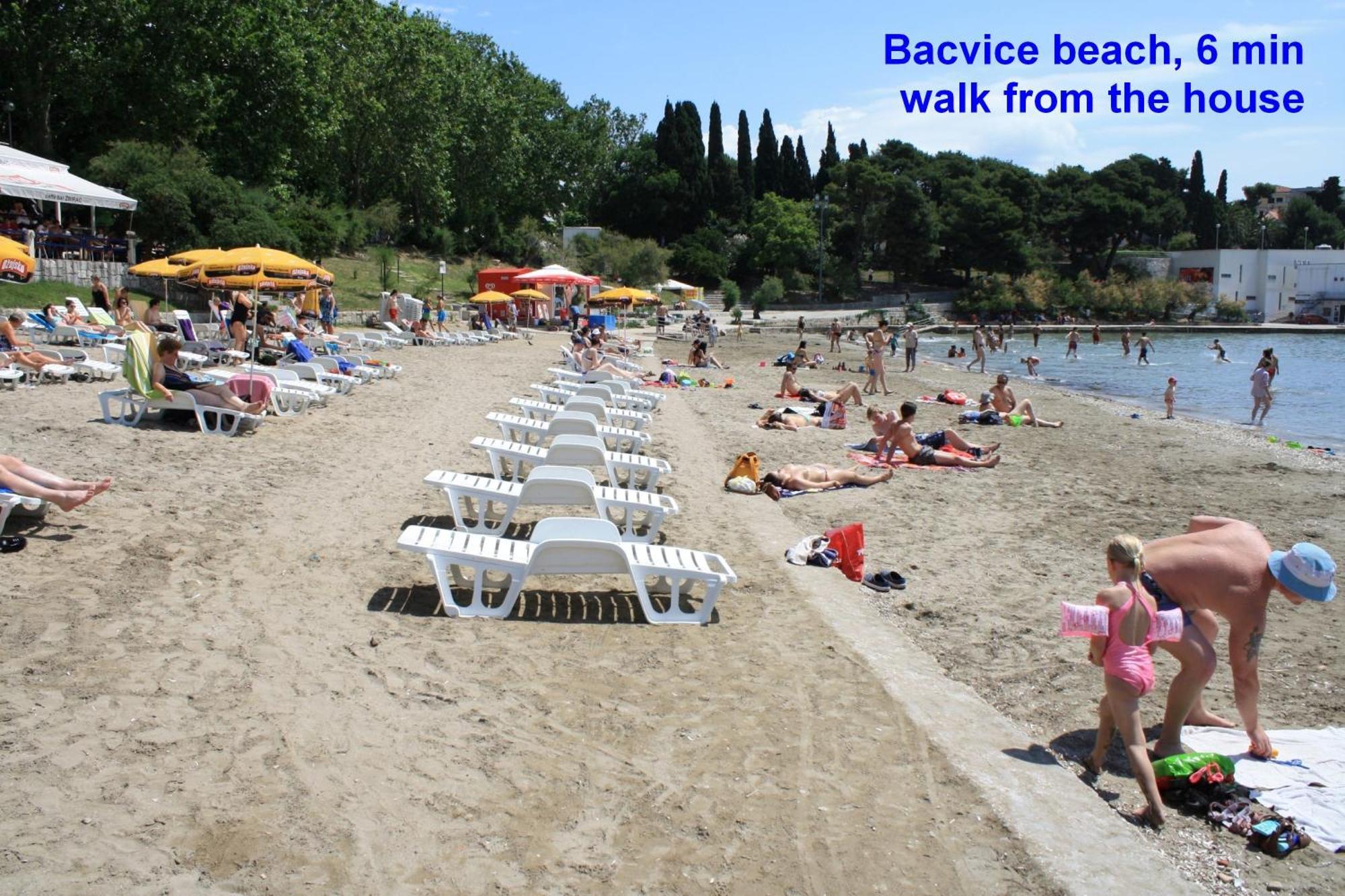 Violeta With The Sea View, 3 Min Walk To The Villa Split