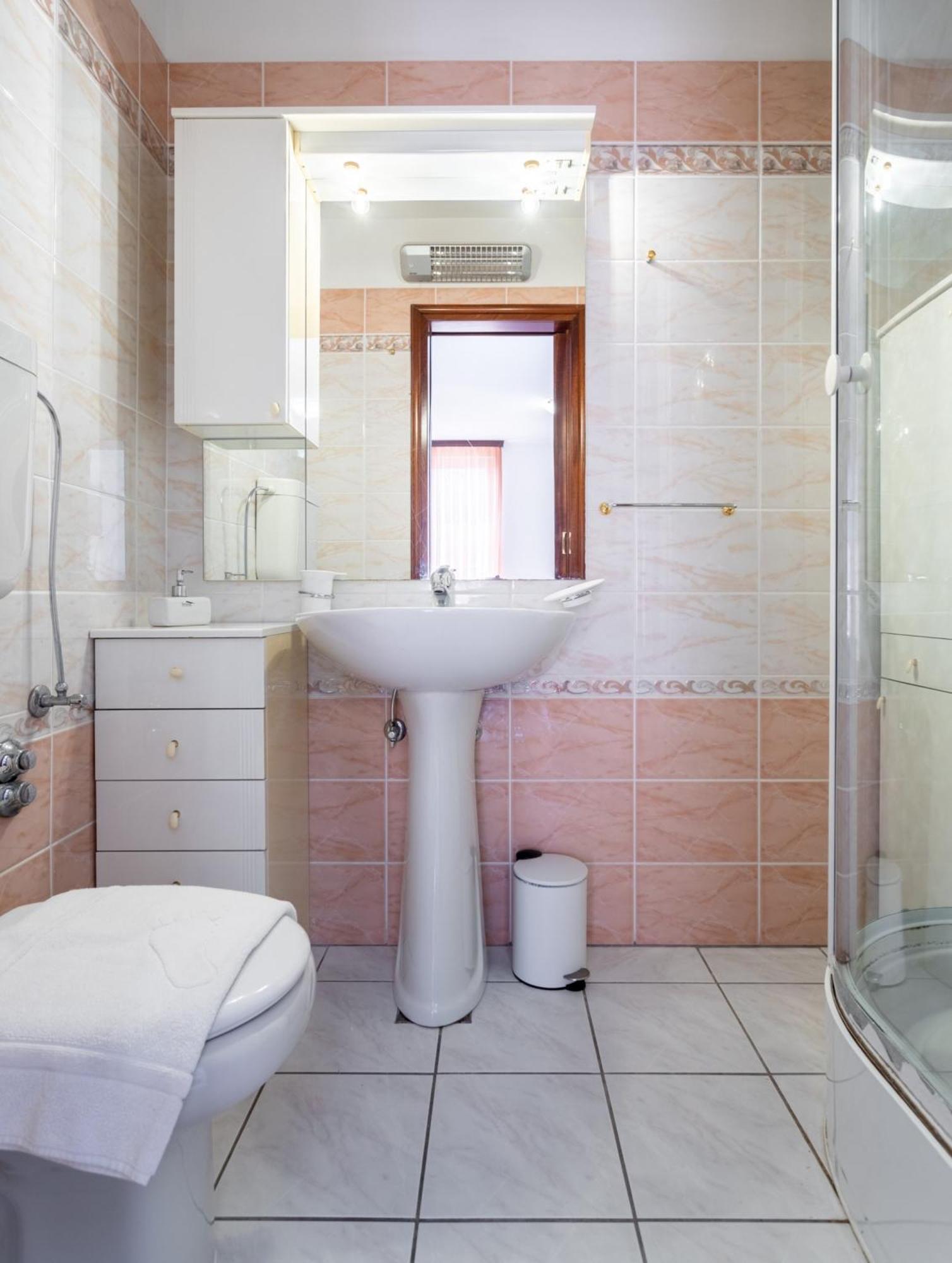 Villa Violeta With The Sea View, 3 Min Walk To The
