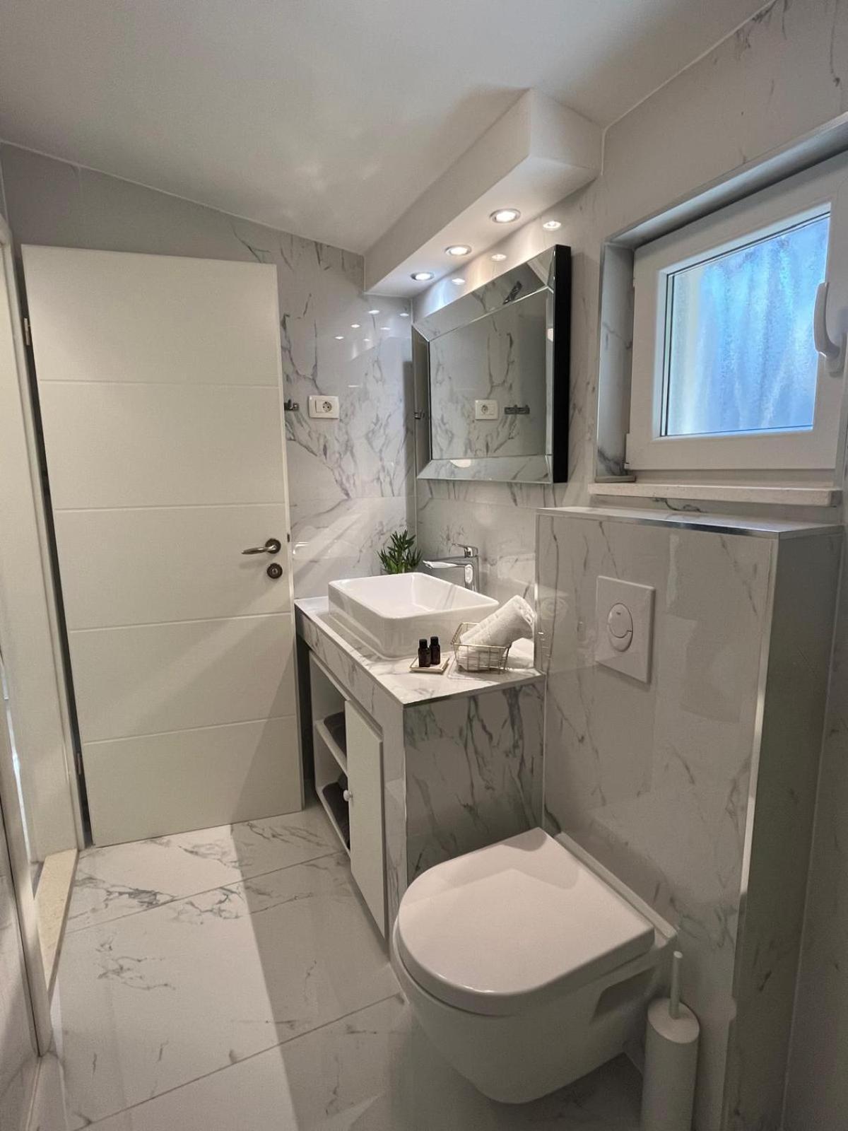 Lux Garden Luxury *