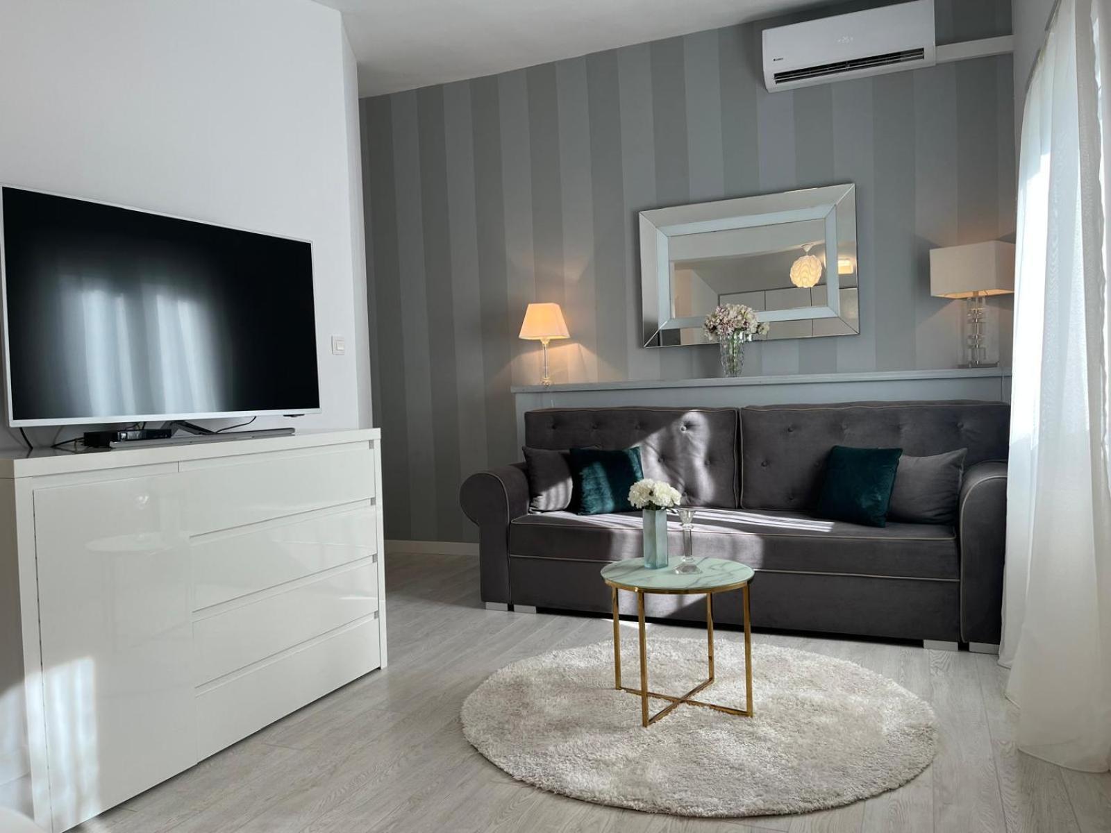 Apartment Lux Garden Luxury