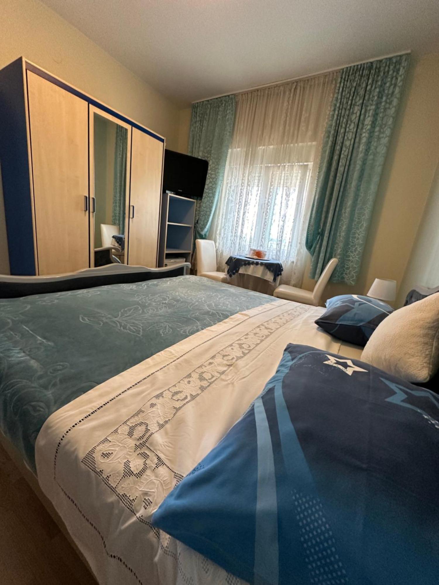 Apartment Vs Split