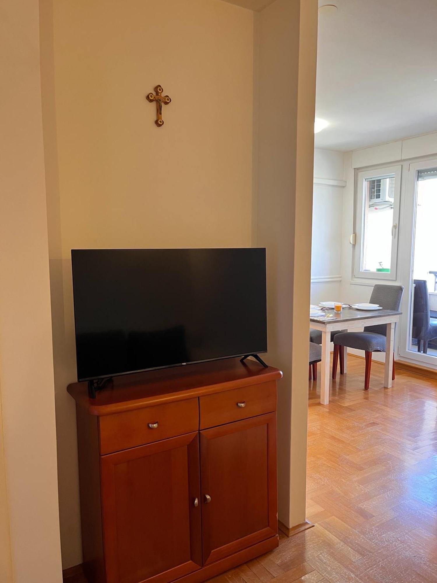 Deliri With Private Parking Apartamento Split