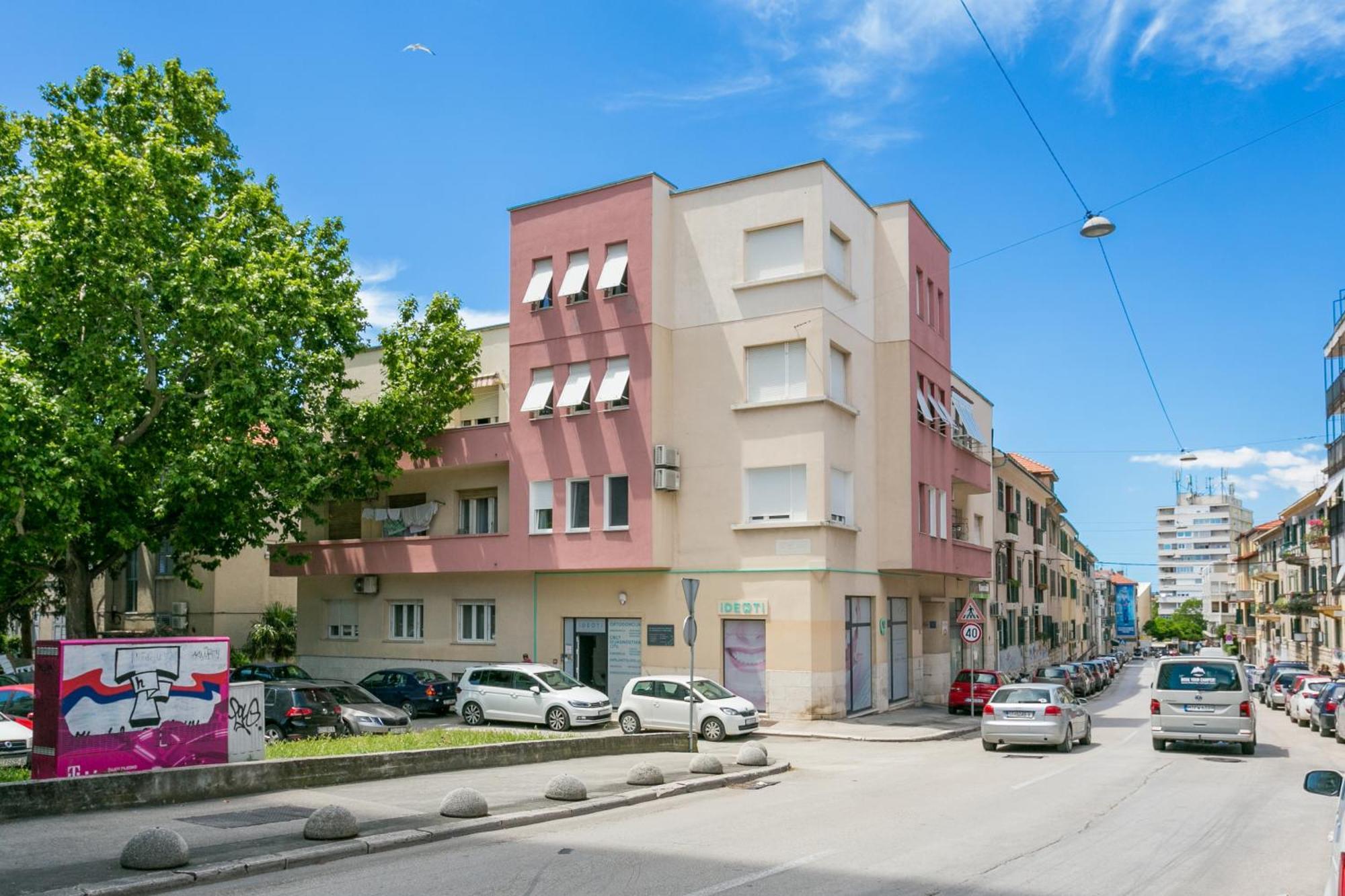 Gasthuis With Wifi - 23185 Split