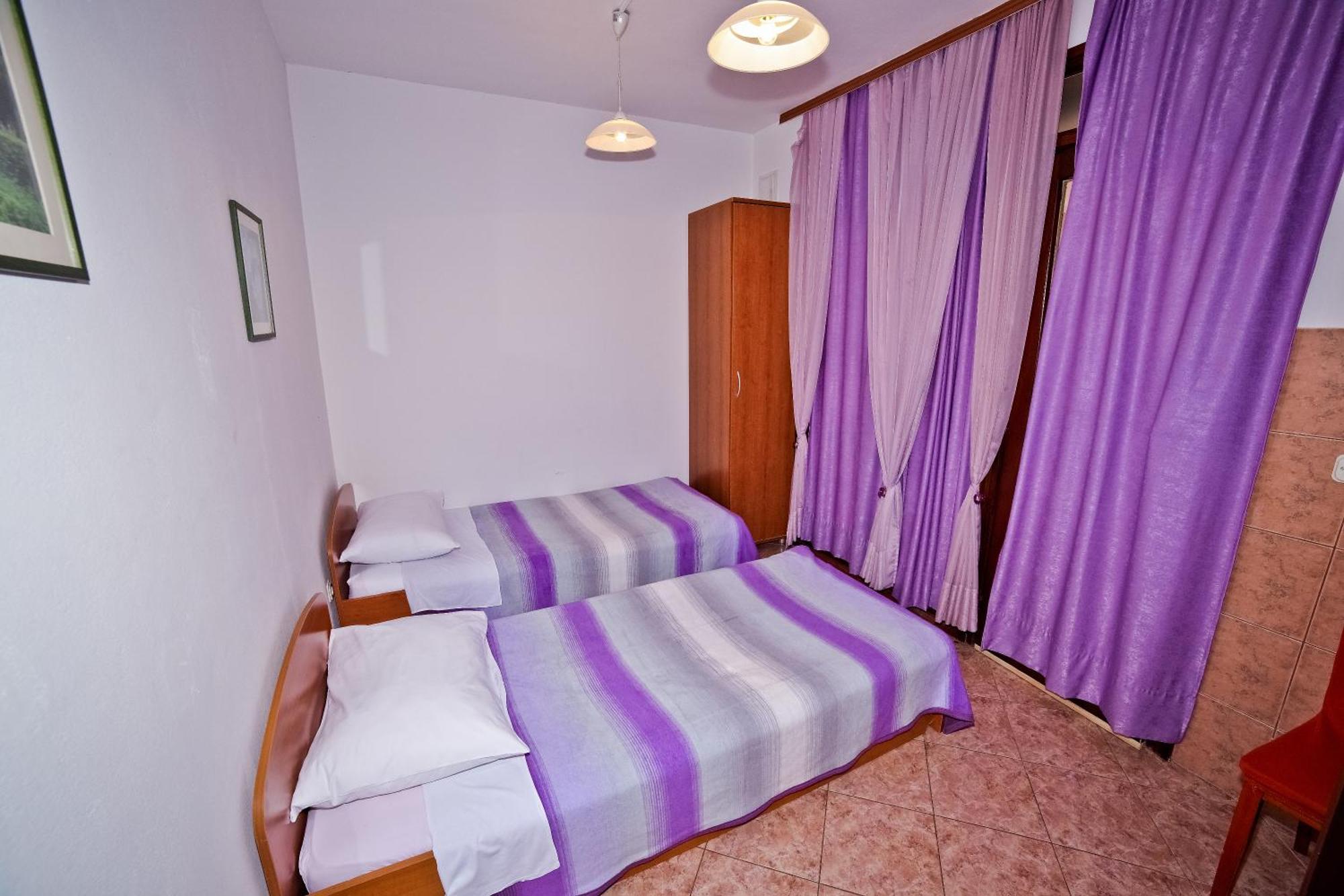 Apartment Maja Split