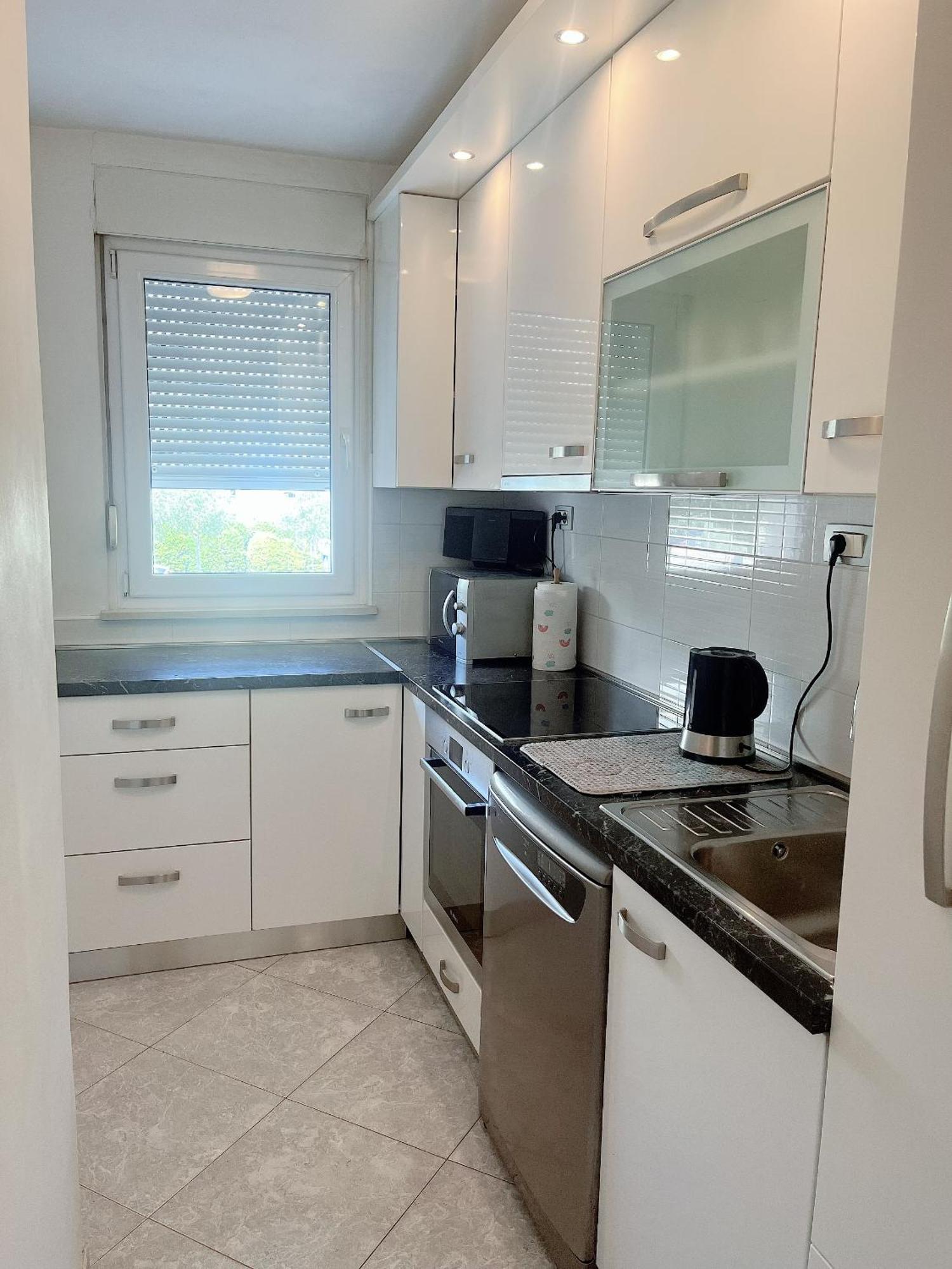 Isabela - 3 Bedrooms - Near To Mall Of * Split