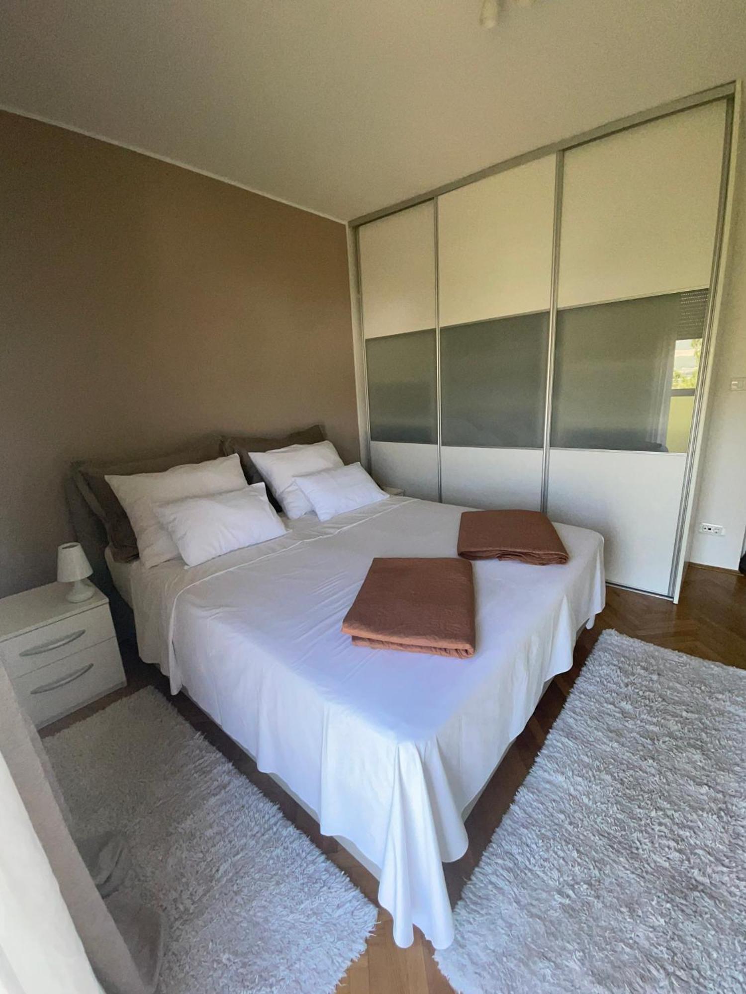 Kman Apartment *