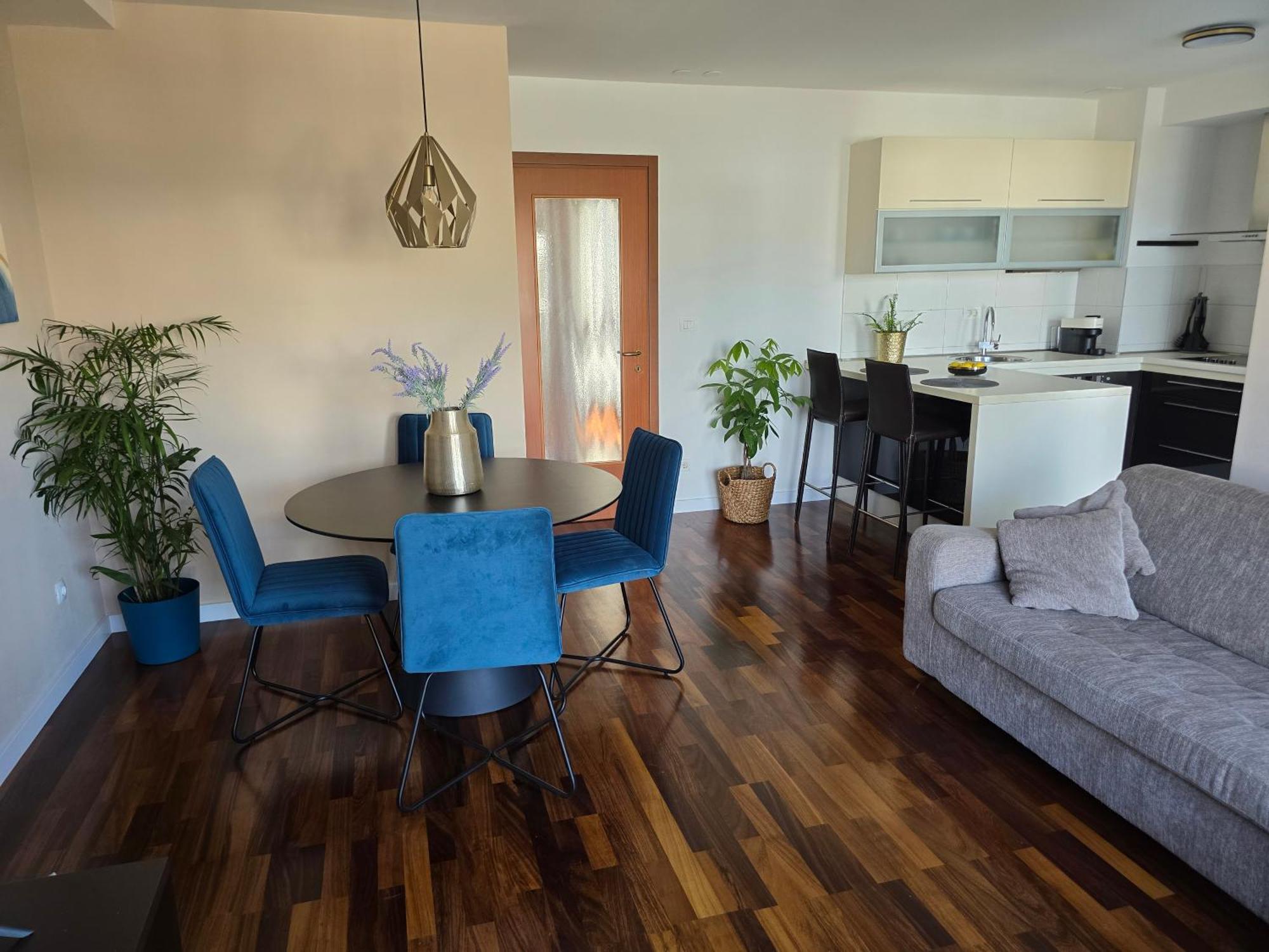 Sunrise Penthouse Znjan