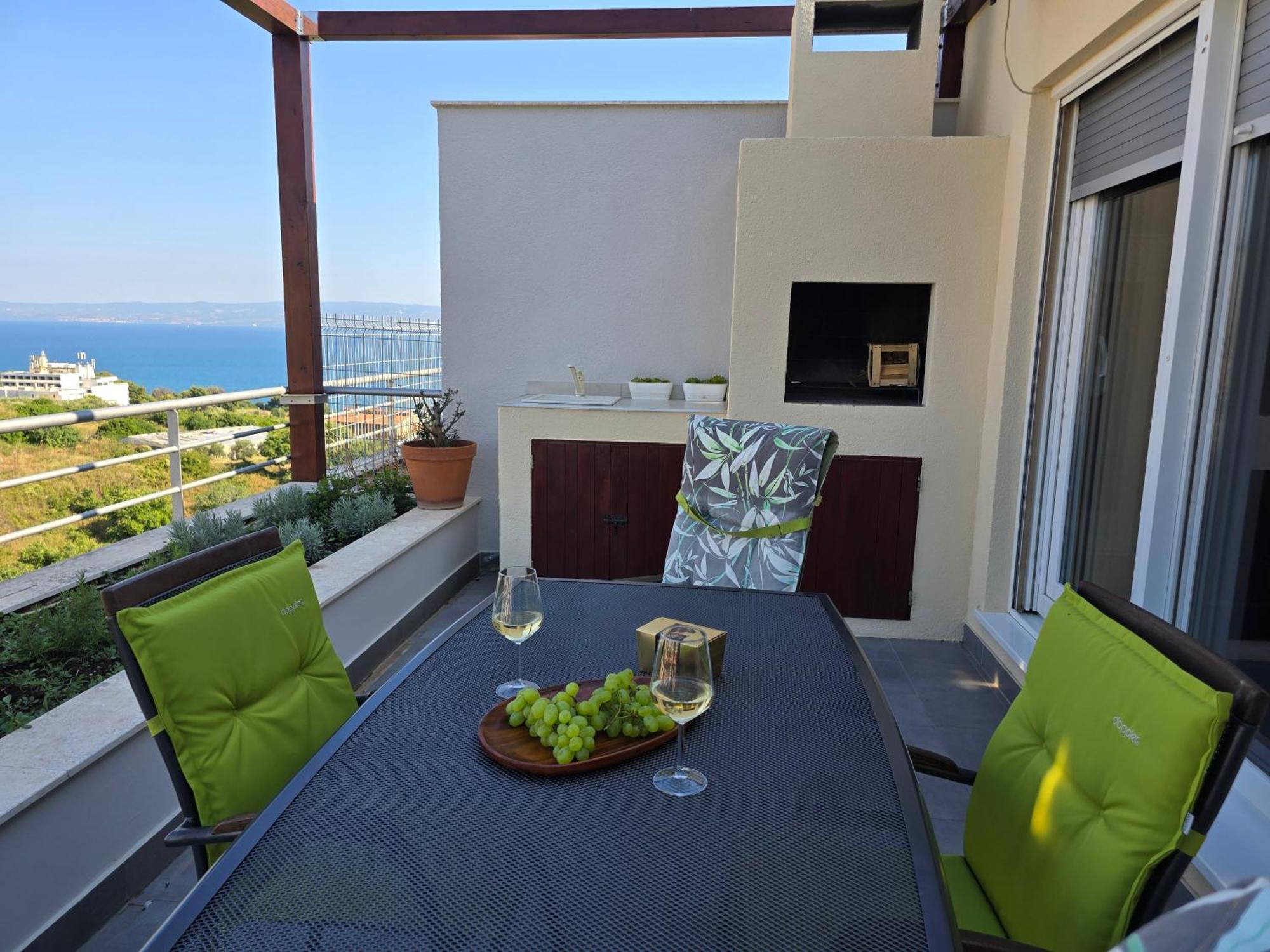 Sunrise Penthouse Znjan Apartamento