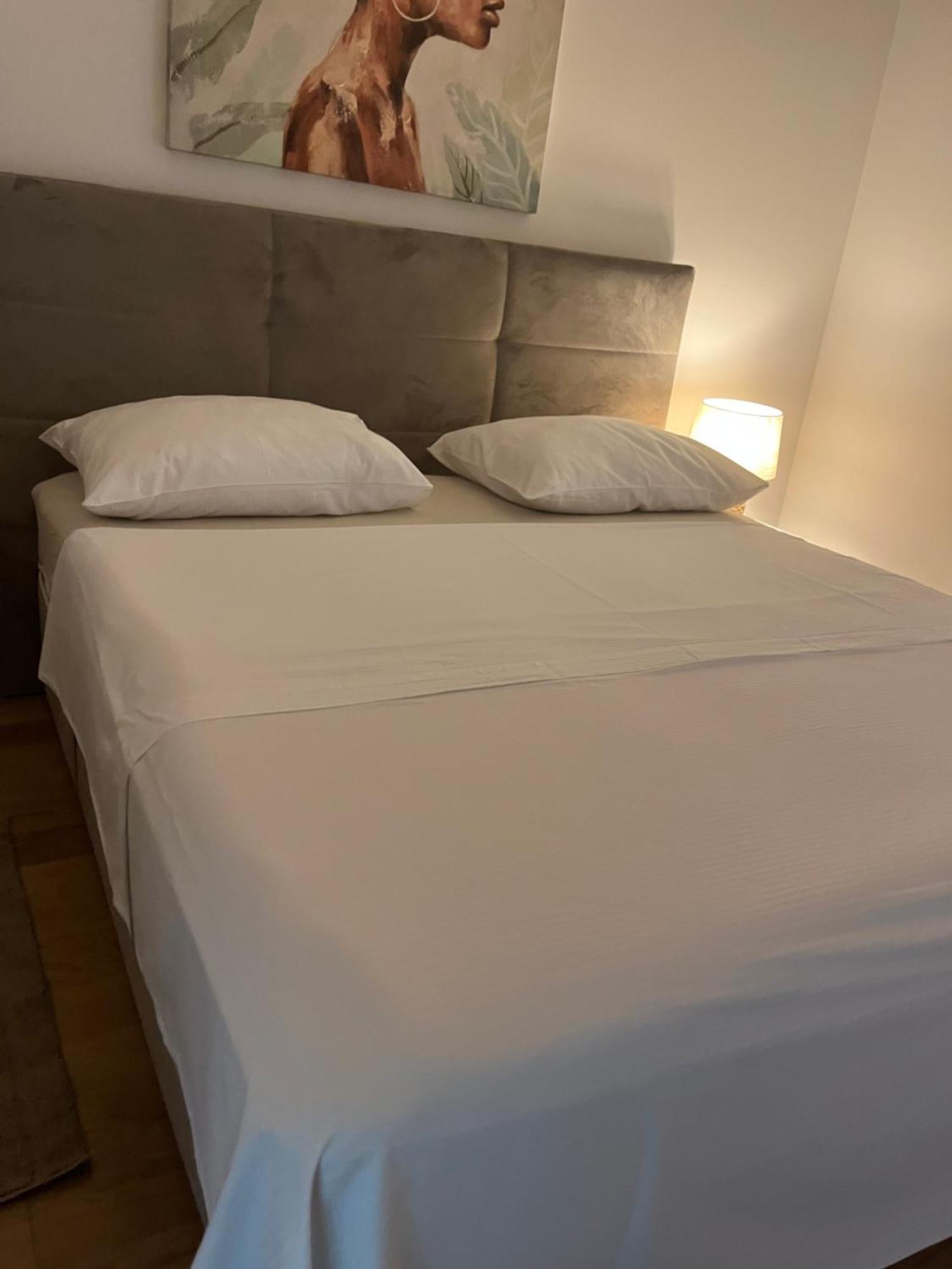 Apartment Iris Private Parking Split