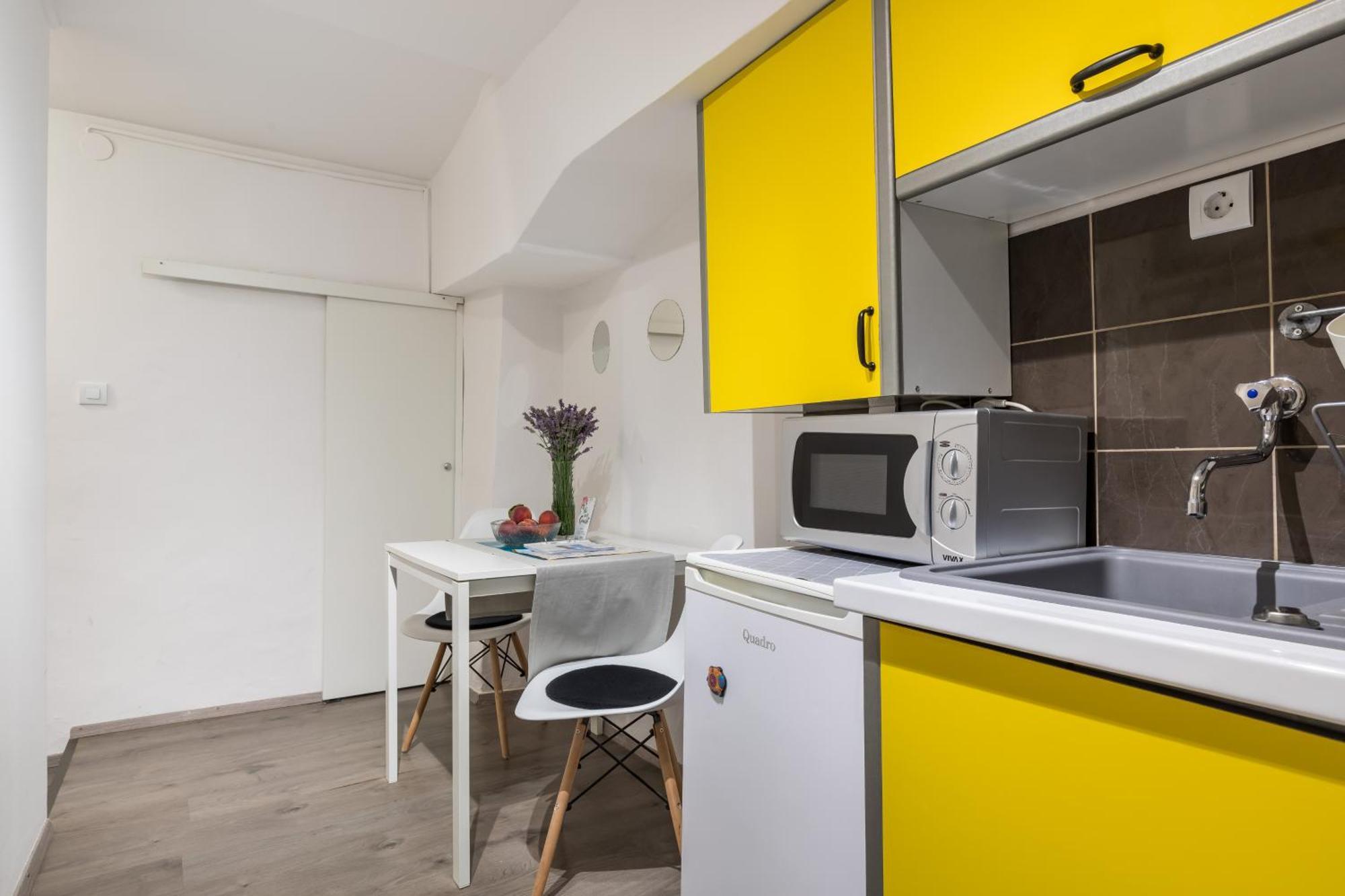 Diocletian's Palace Studio Prime Location, Budget-friendly *