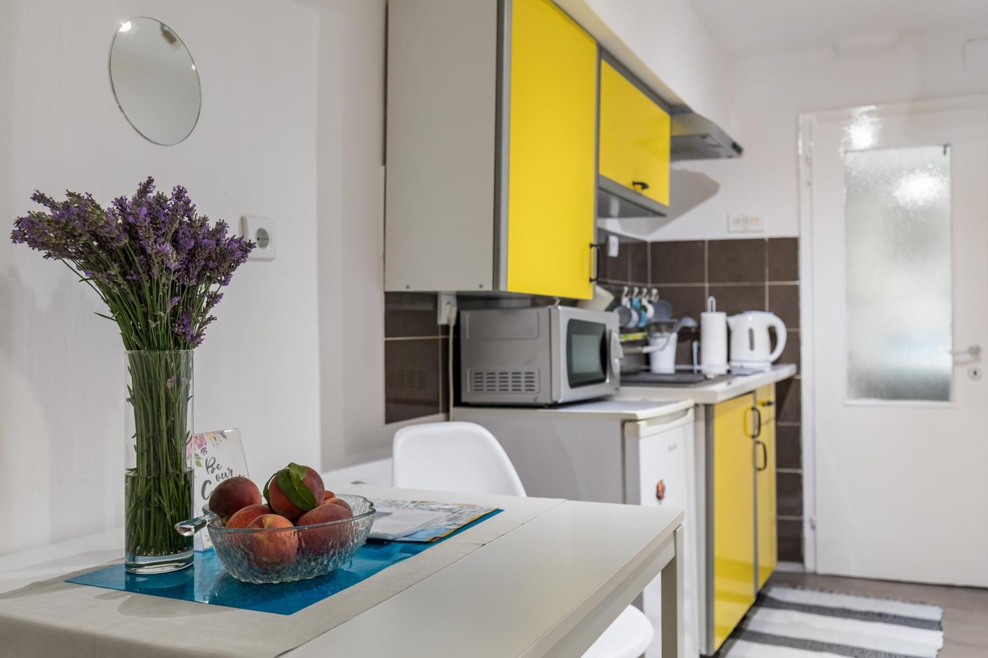 Diocletian's Palace Studio Prime Location, Budget-friendly *