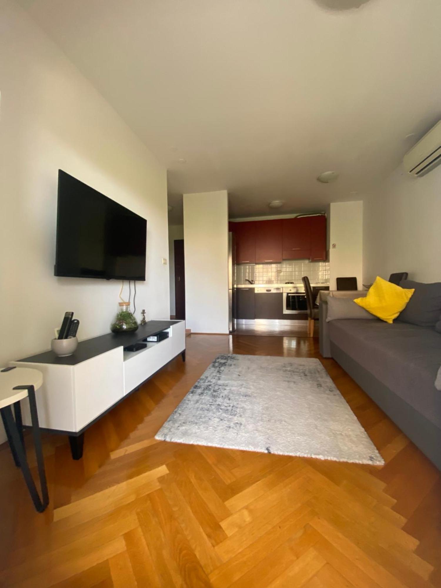 Sea Star Apartment *