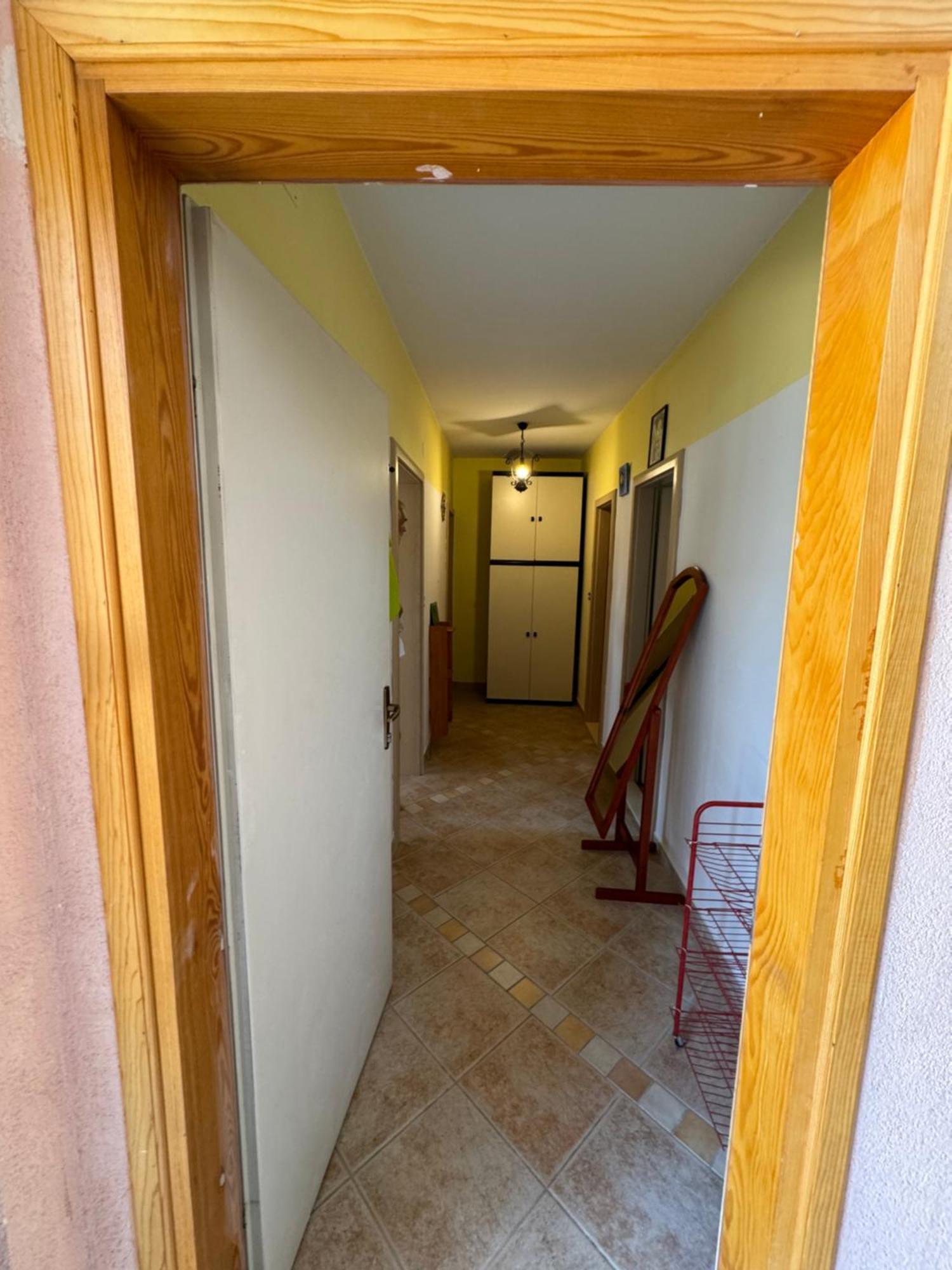 Attractive High Quality Friendly Apartment *