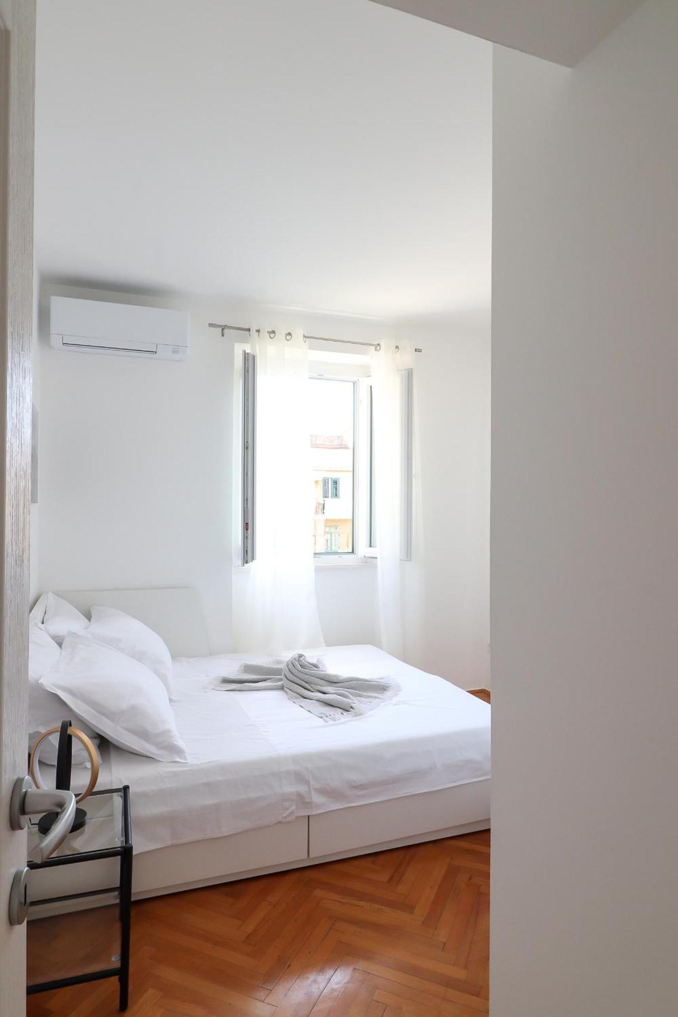 Center Sunset Penthouse * Split