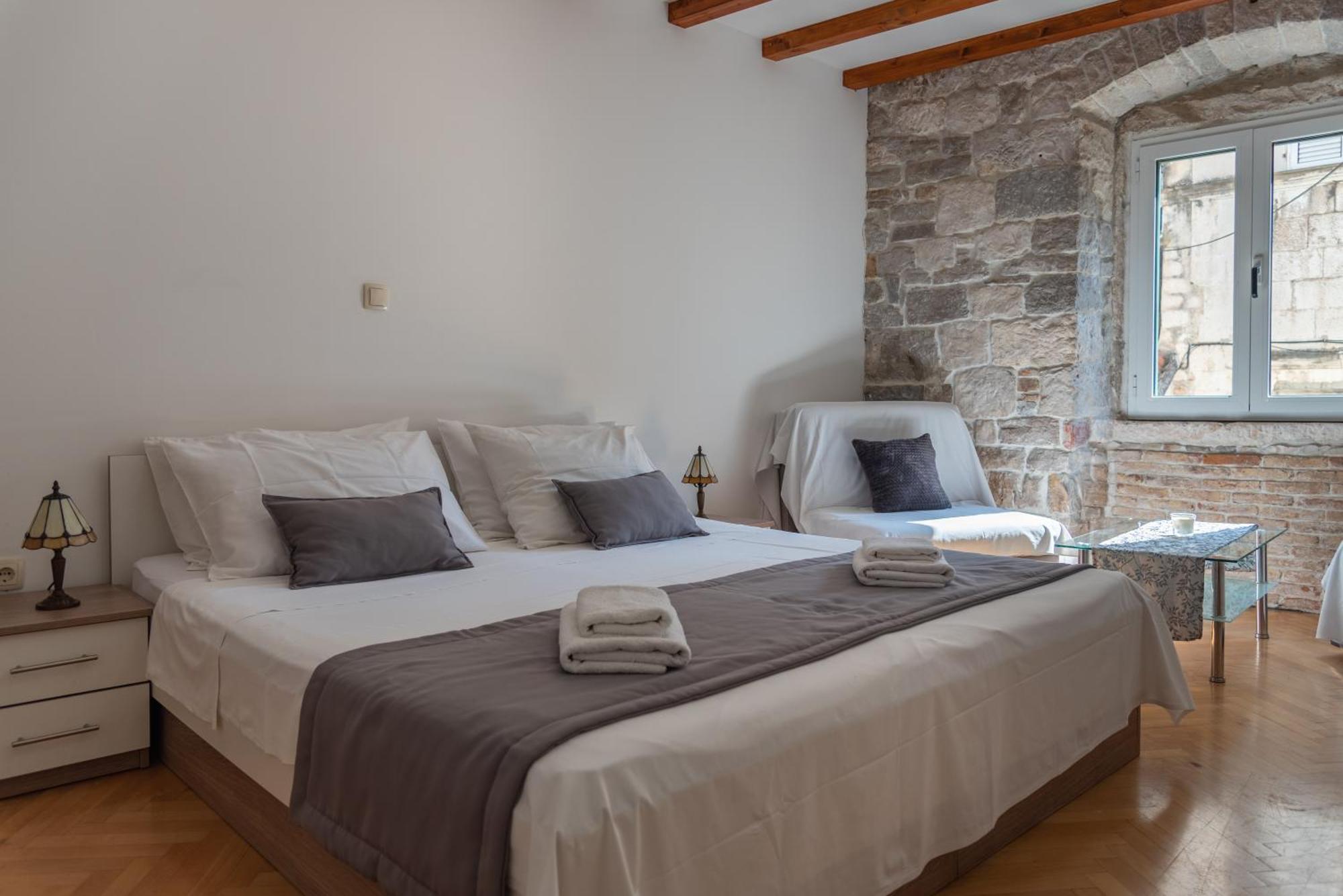 Top Center Gostinjska kuća 3*