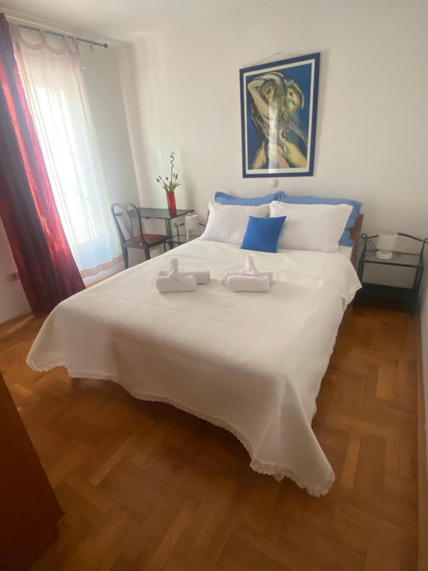 Tchaikovsky Apartment *