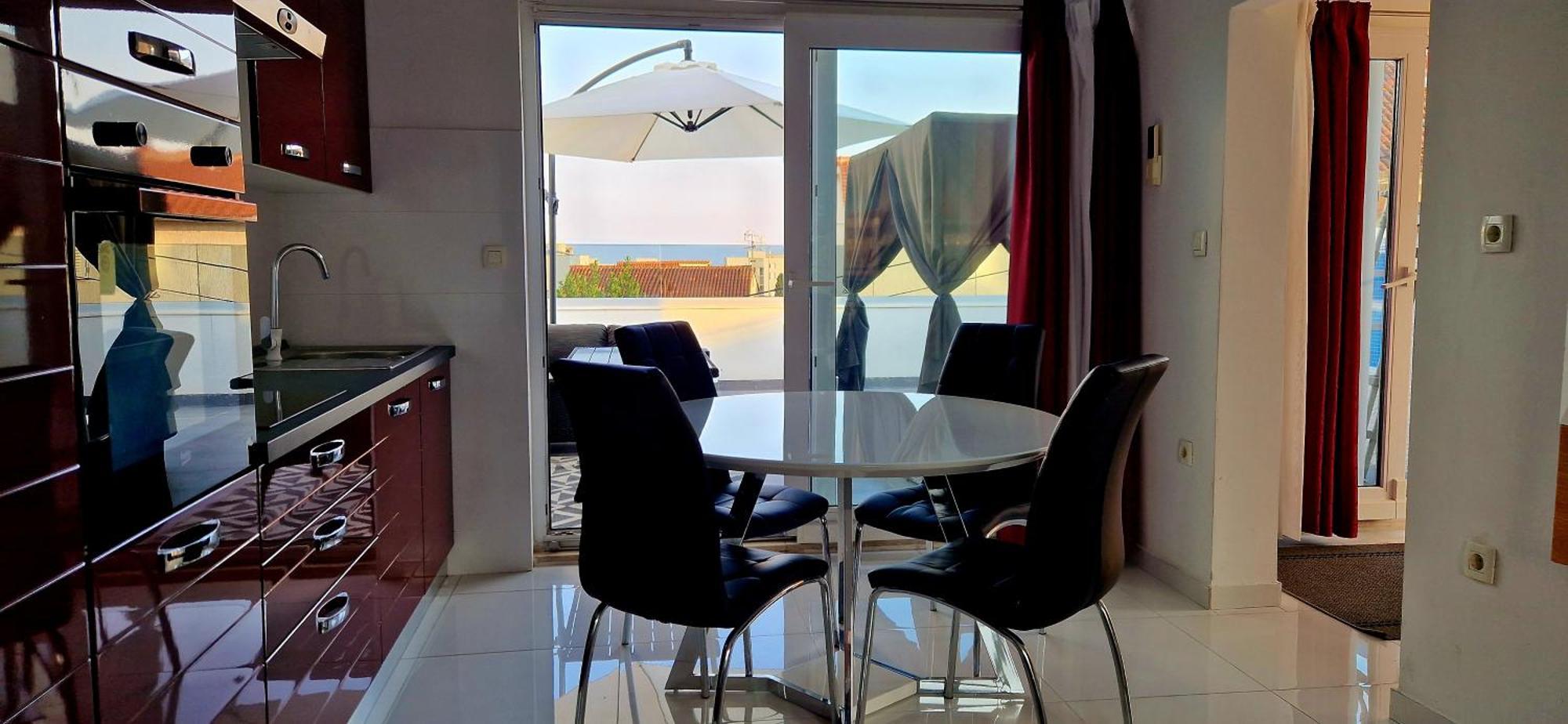 Luxury Maestral - Private Pool Apartment