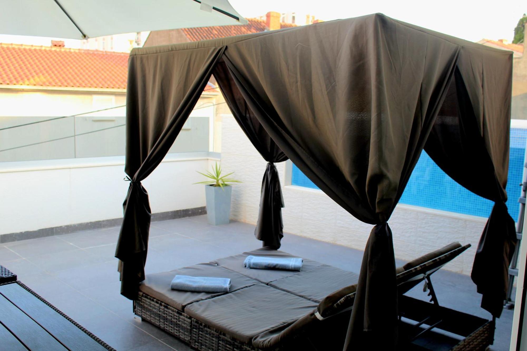 Luxury Maestral - Private Pool Apartment Split