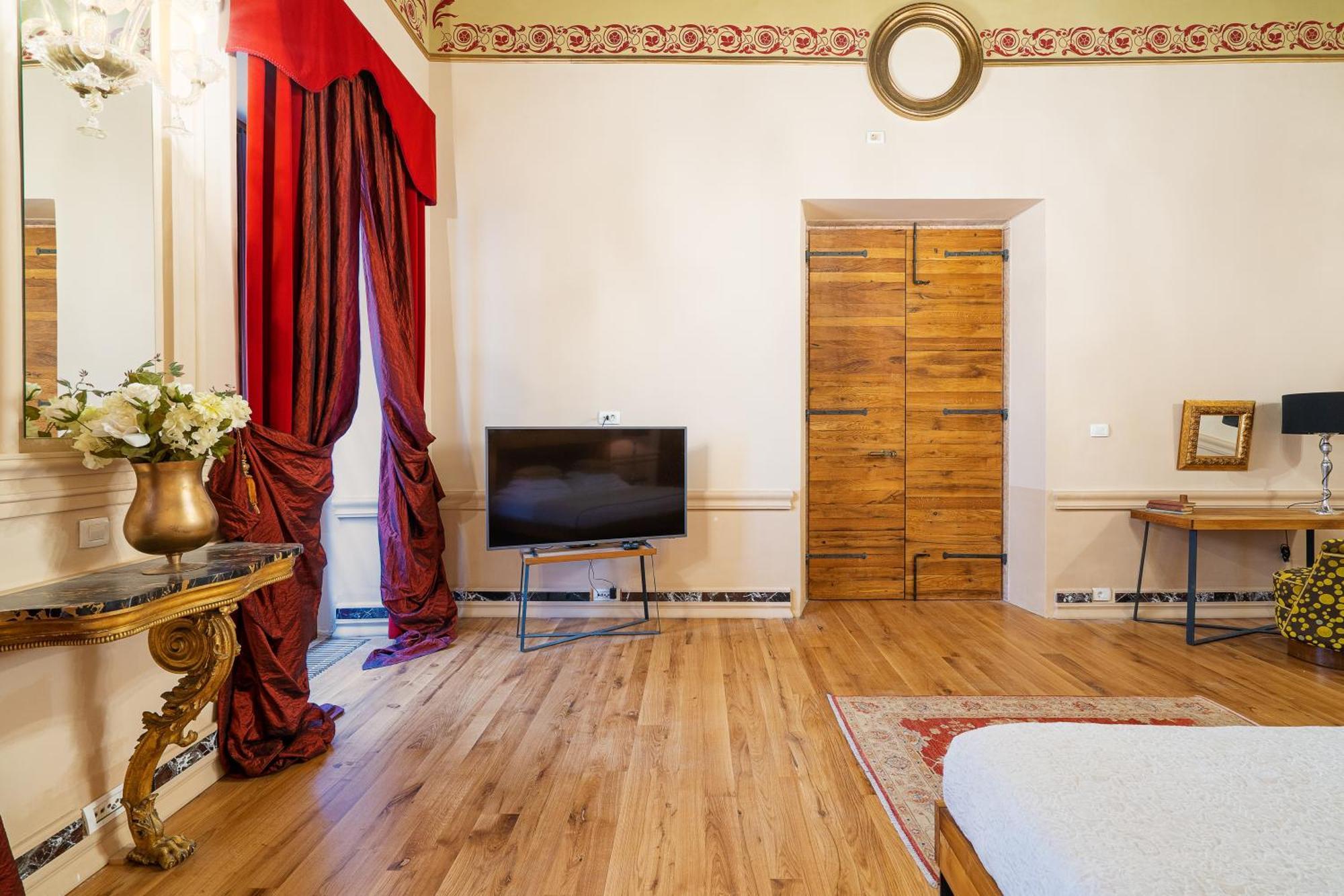 Apartment Luxe Collection @ Centre Old Town