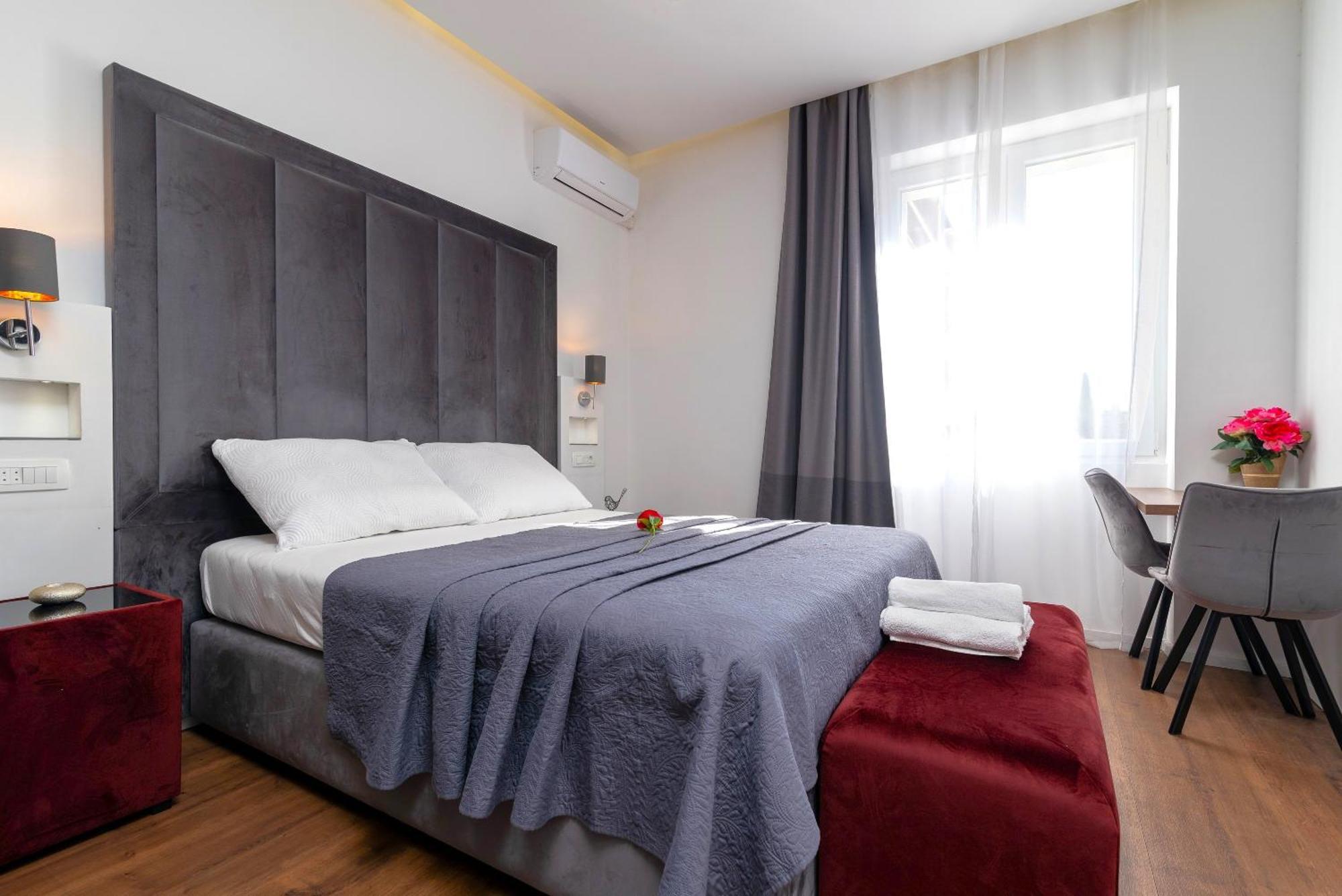 Antares Luxury 1 * Split