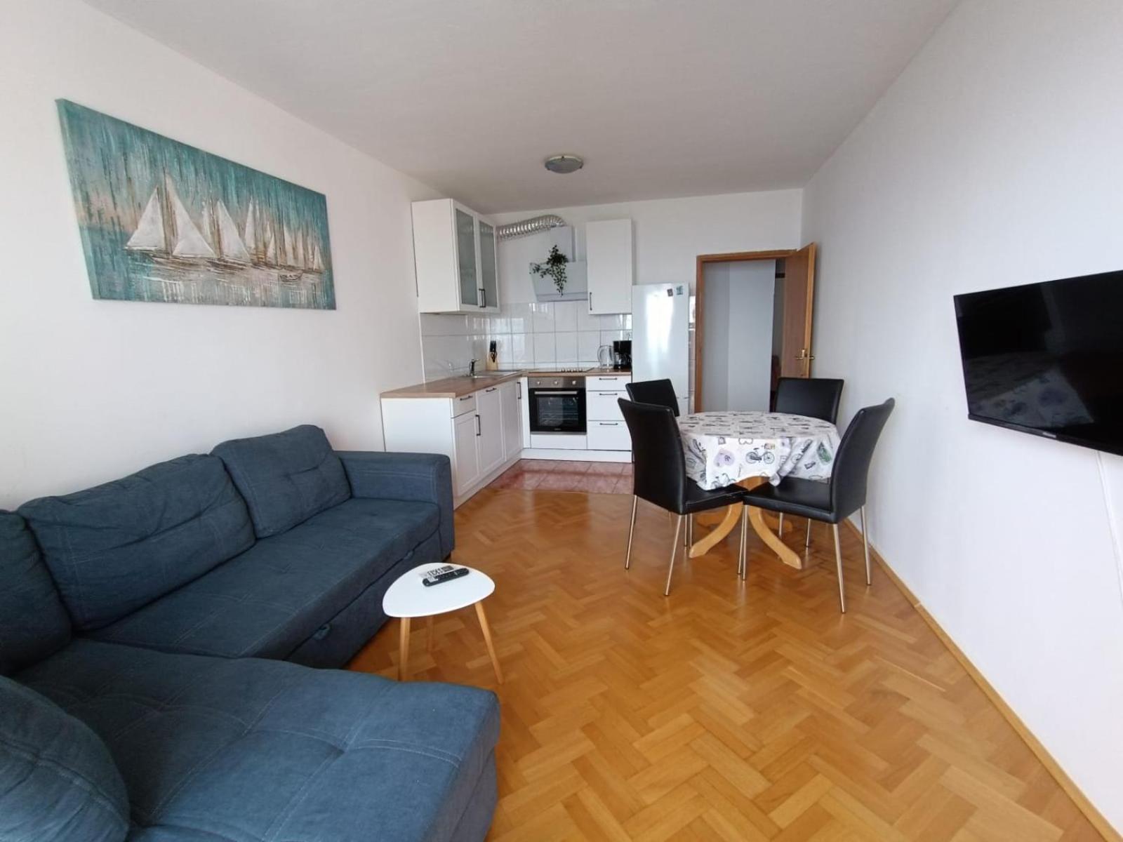 Lo - With Swimming Pool Apartamento